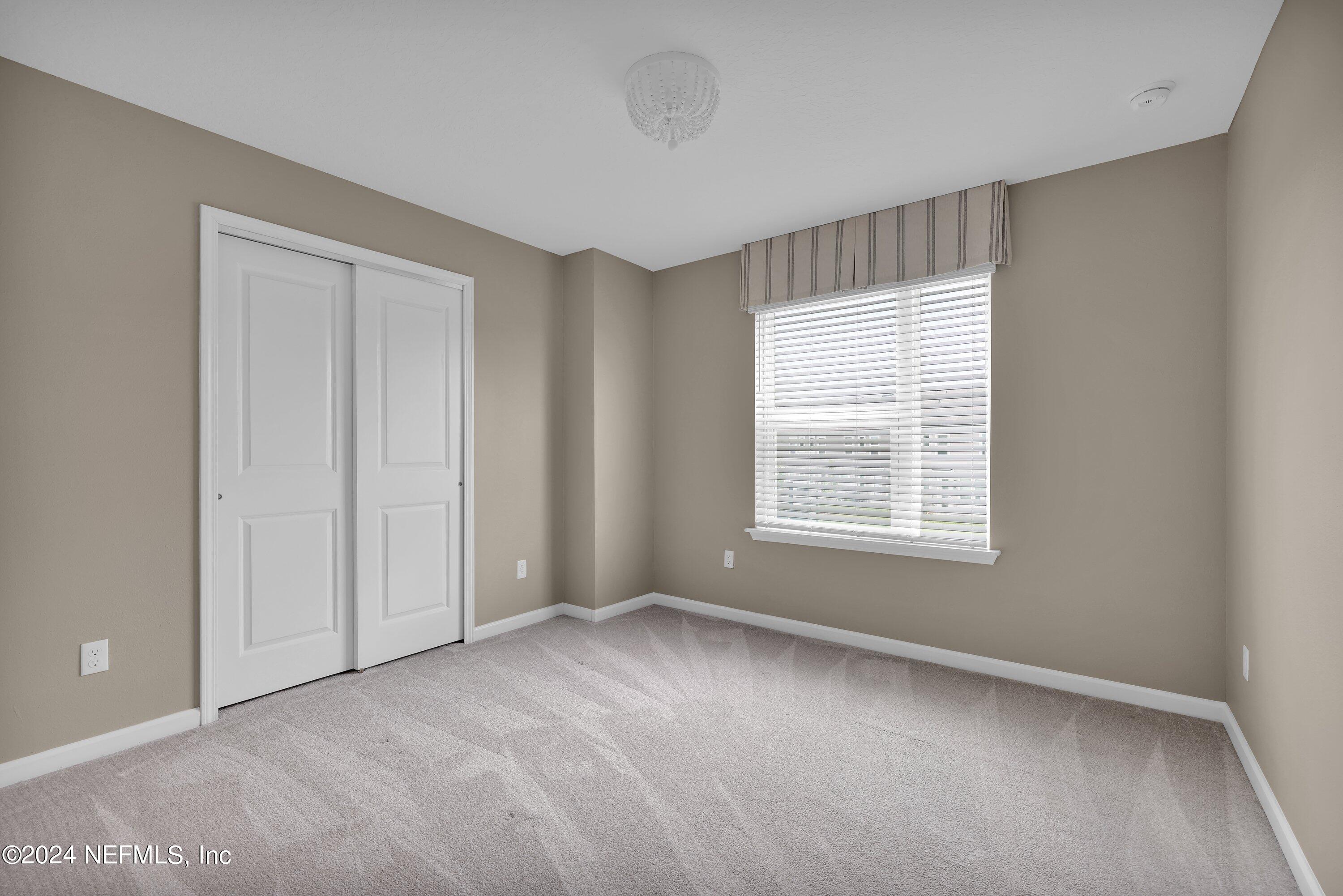 11108 MINNETTA Court