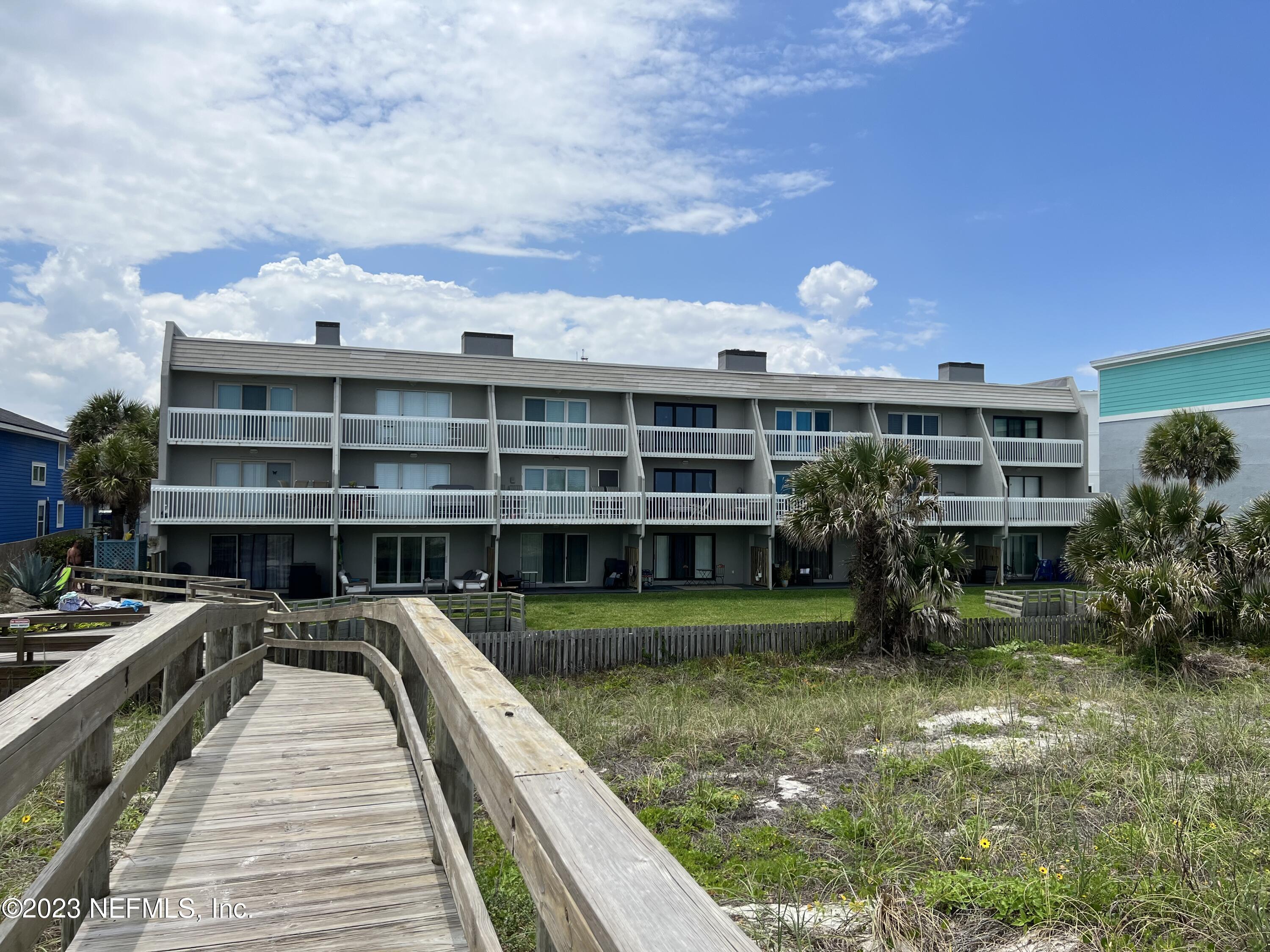 1701 1ST Street N, 1B