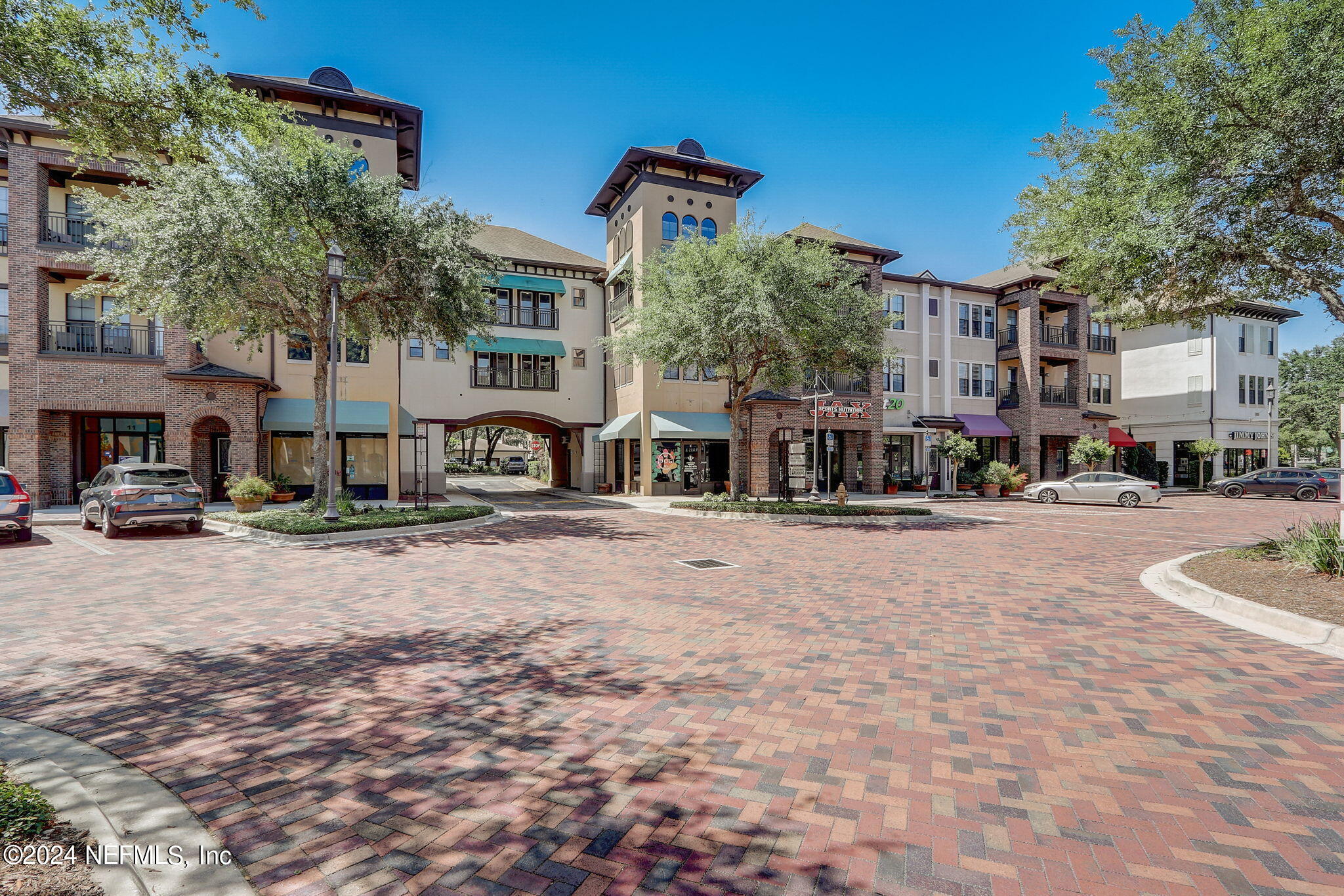 9823 TAPESTRY PARK Circle, 113