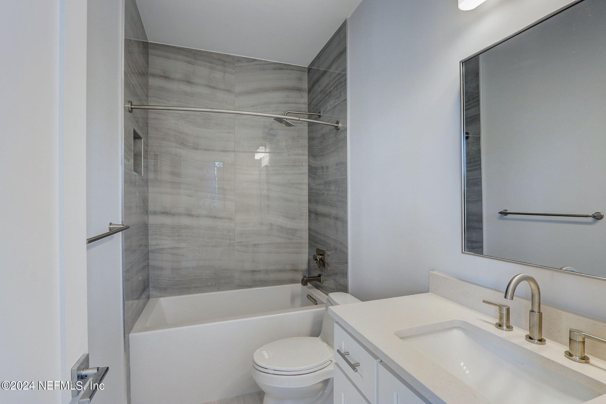 9823 TAPESTRY PARK Circle, 113