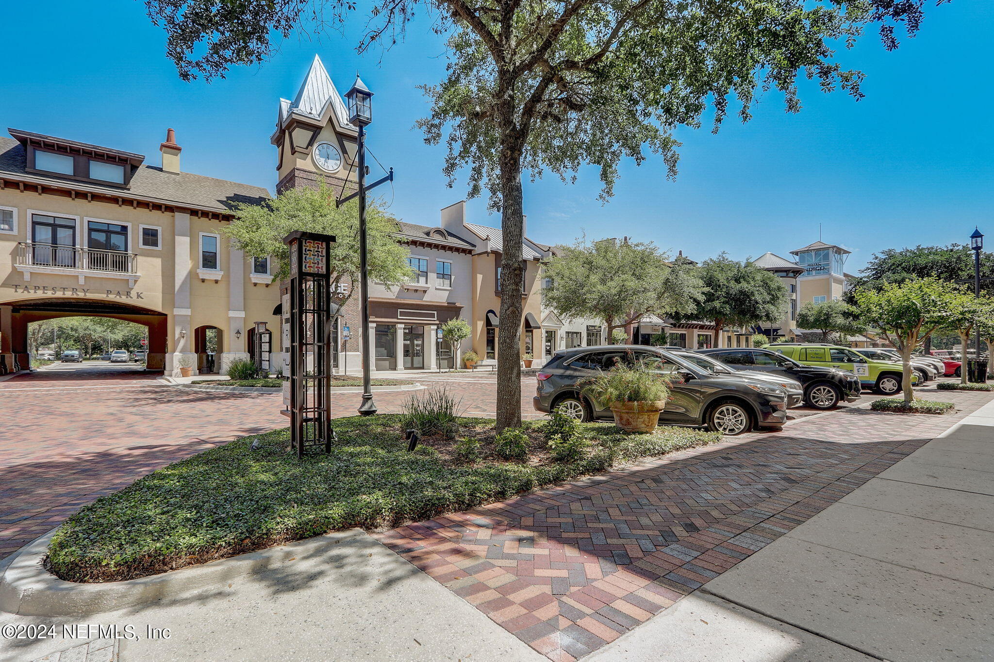 9823 TAPESTRY PARK Circle, 113
