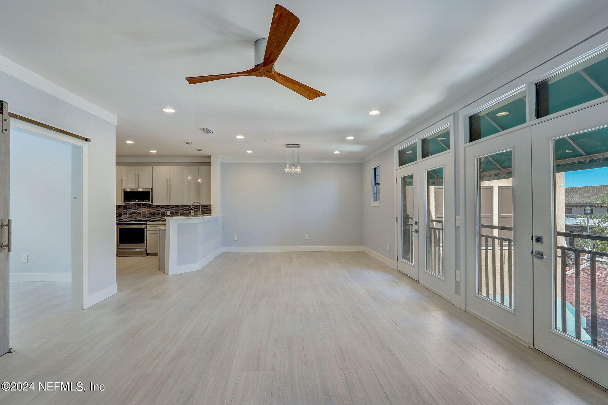 9823 TAPESTRY PARK Circle, 113