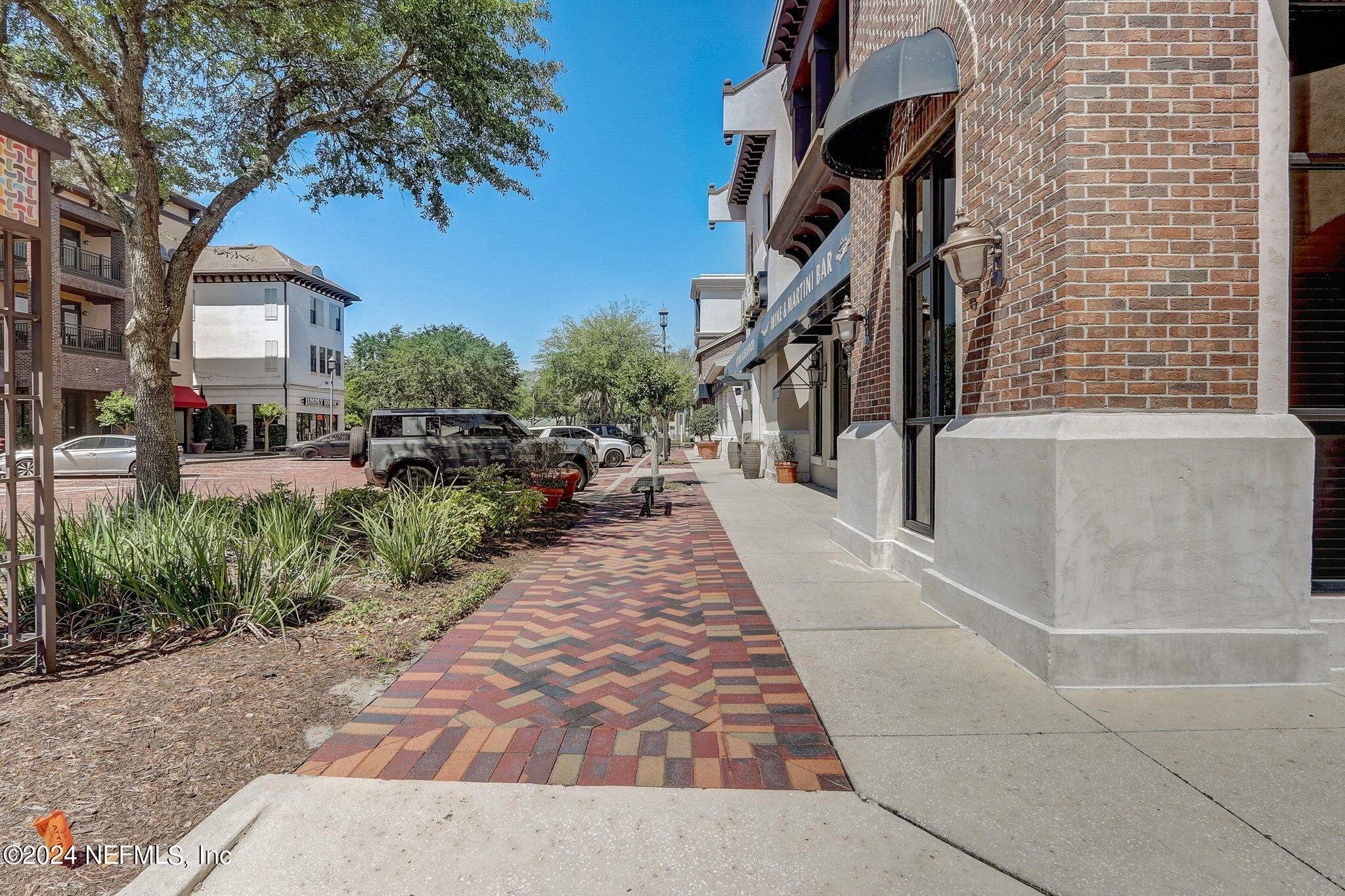 9823 TAPESTRY PARK Circle, 113