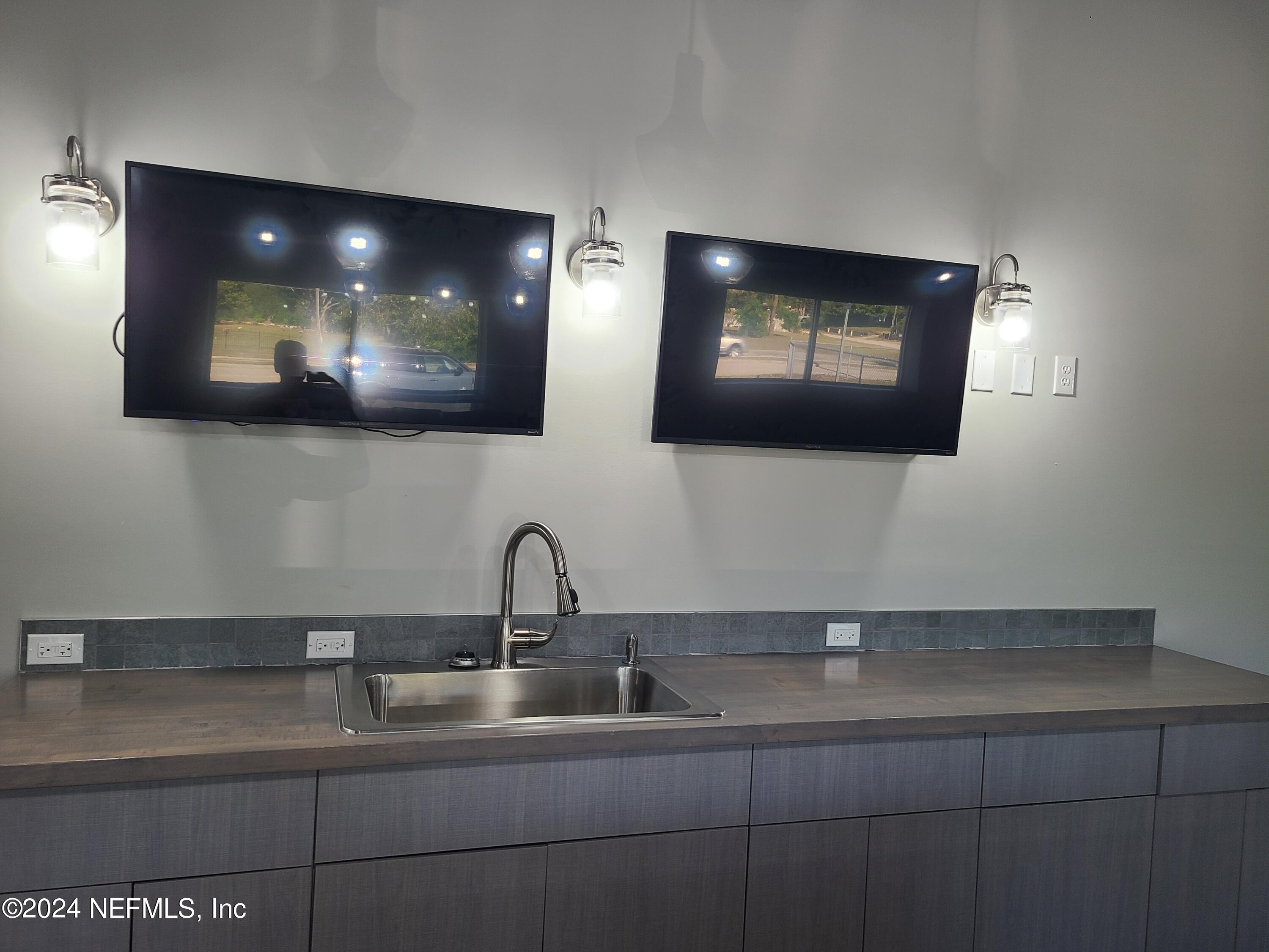 757 ST JOHNS BLUFF Road N, 203