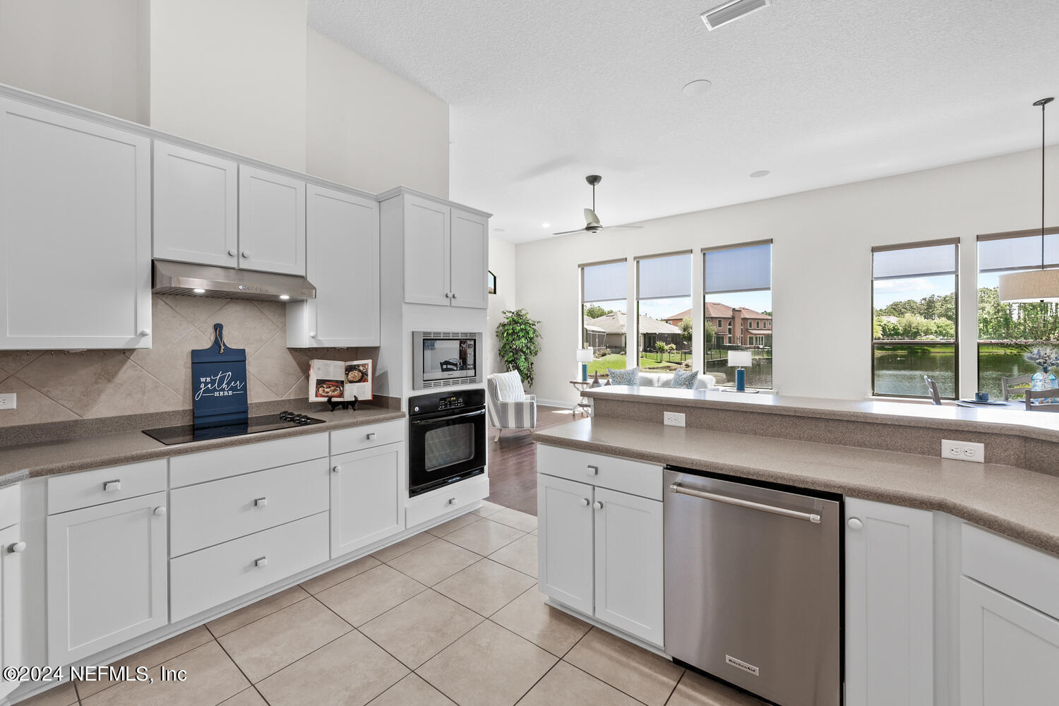 12780 OXFORD CROSSING Drive