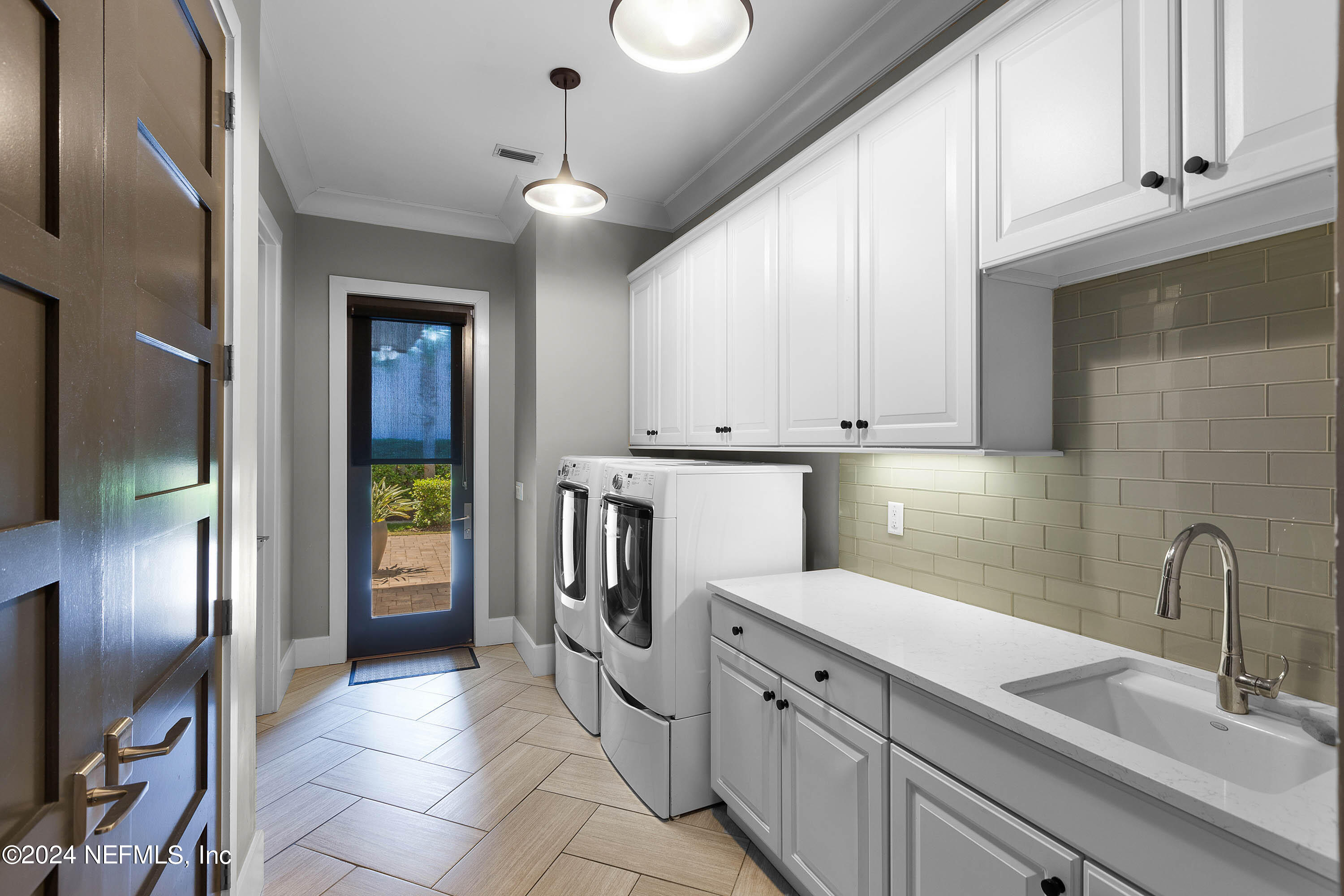 5209 TALLULAH LAKE Court