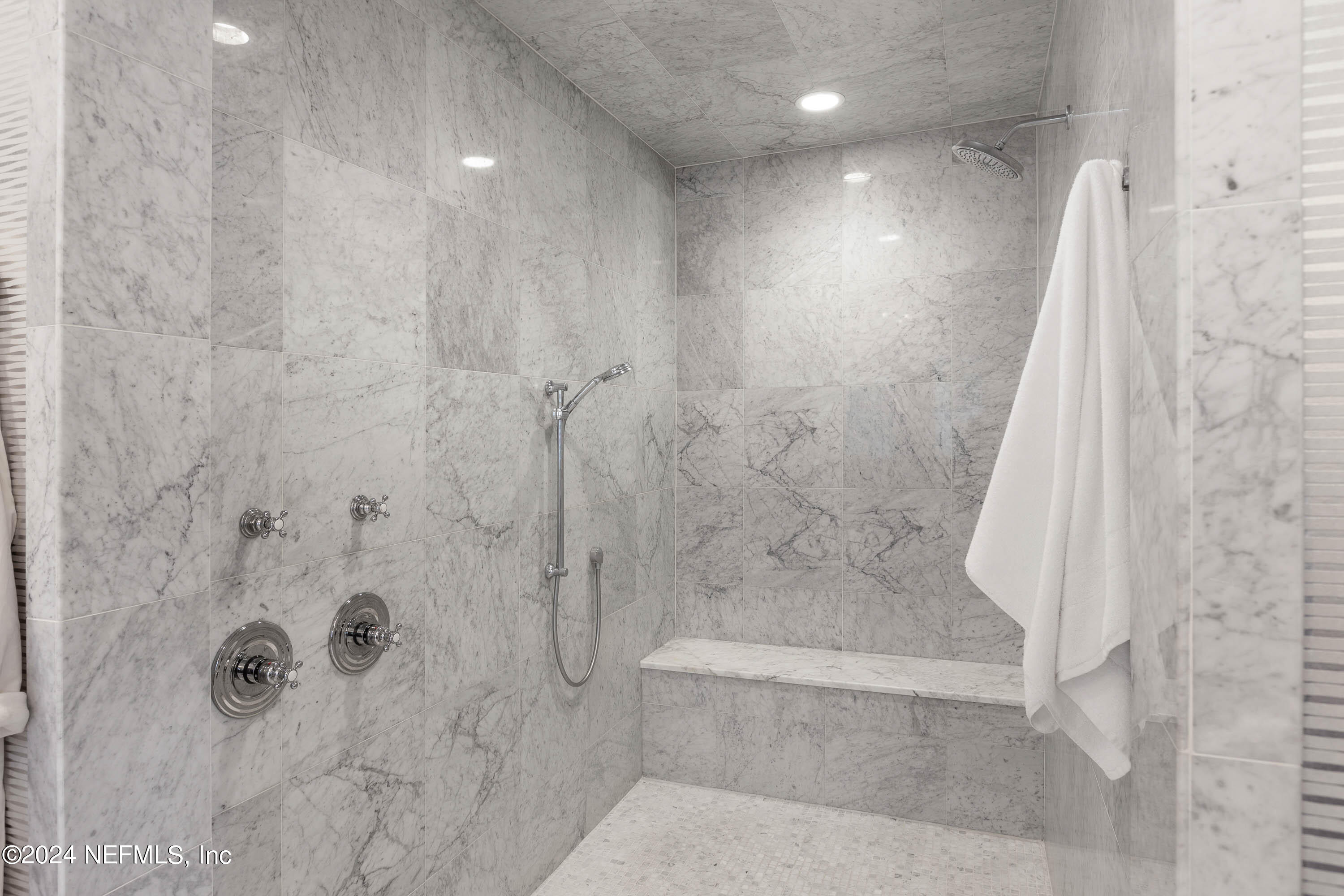 5209 TALLULAH LAKE Court