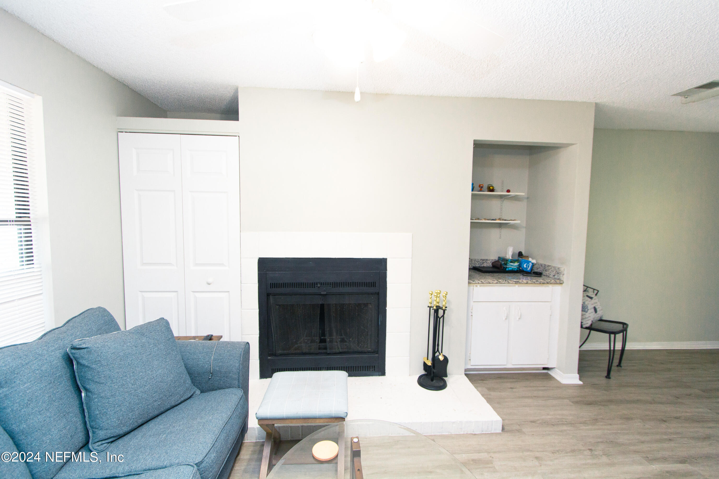 10200 BELLE RIVE Boulevard, 52