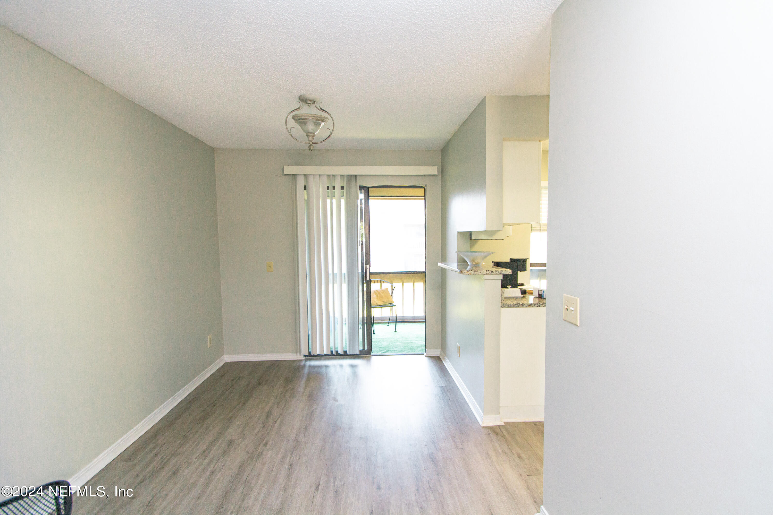 10200 BELLE RIVE Boulevard, 52