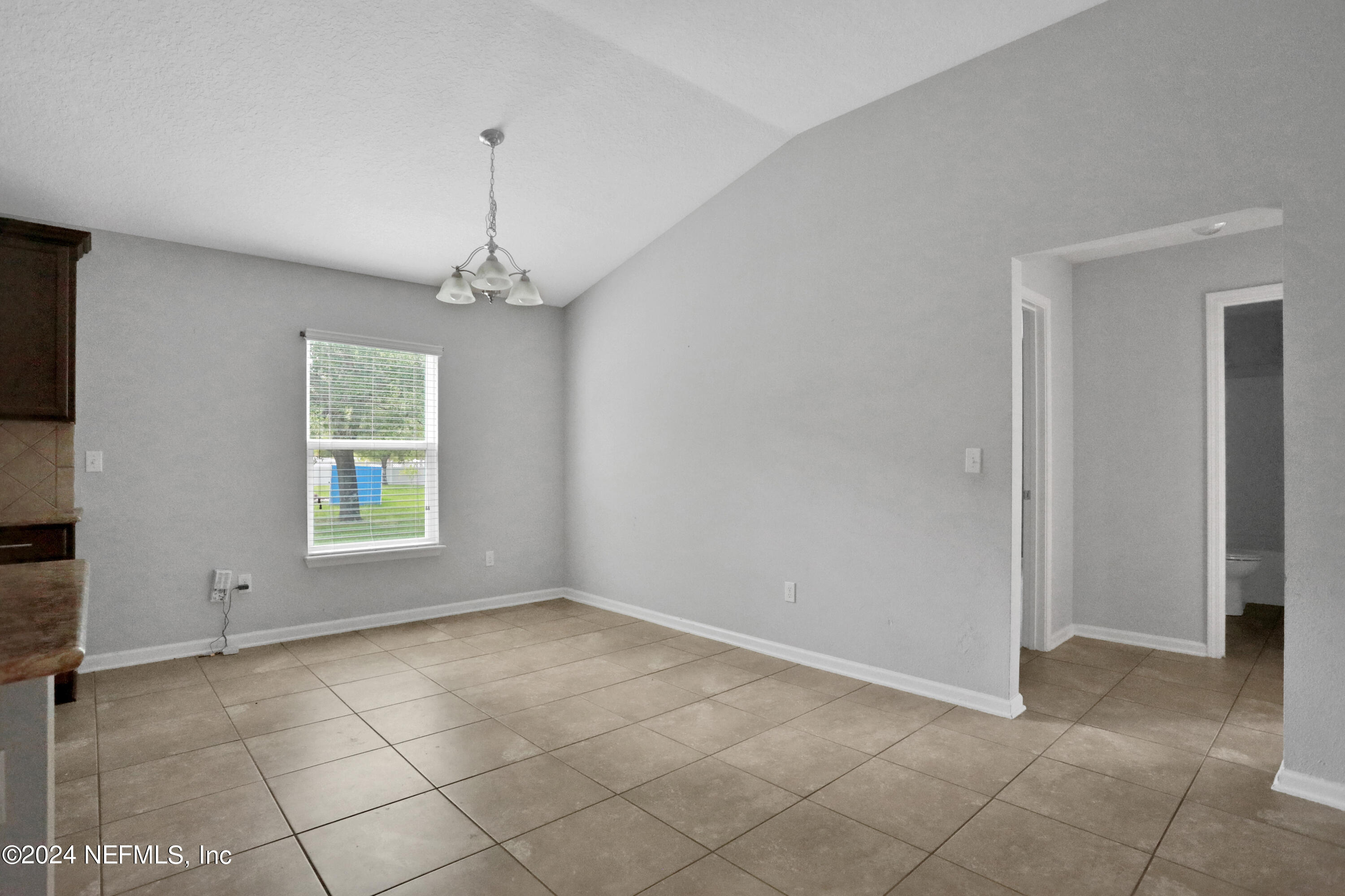 112 MORAYSHIRE Court