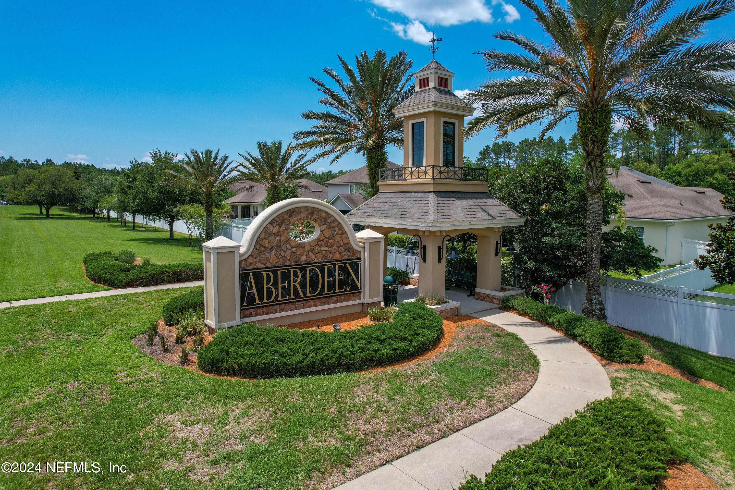 112 MORAYSHIRE Court