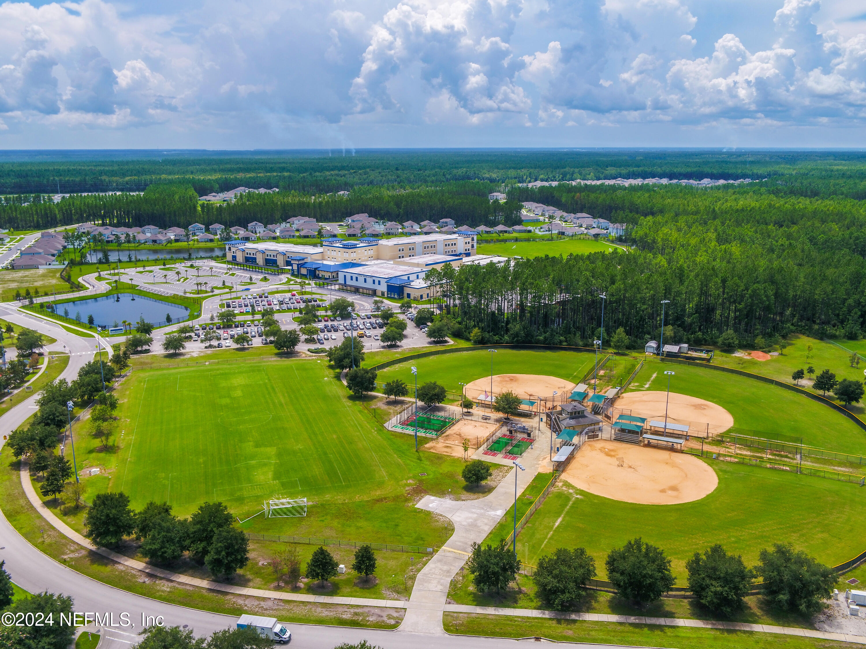 112 MORAYSHIRE Court