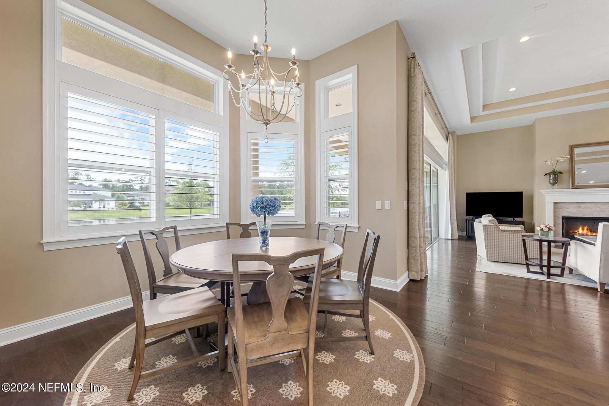 536 OLD BLUFF Drive