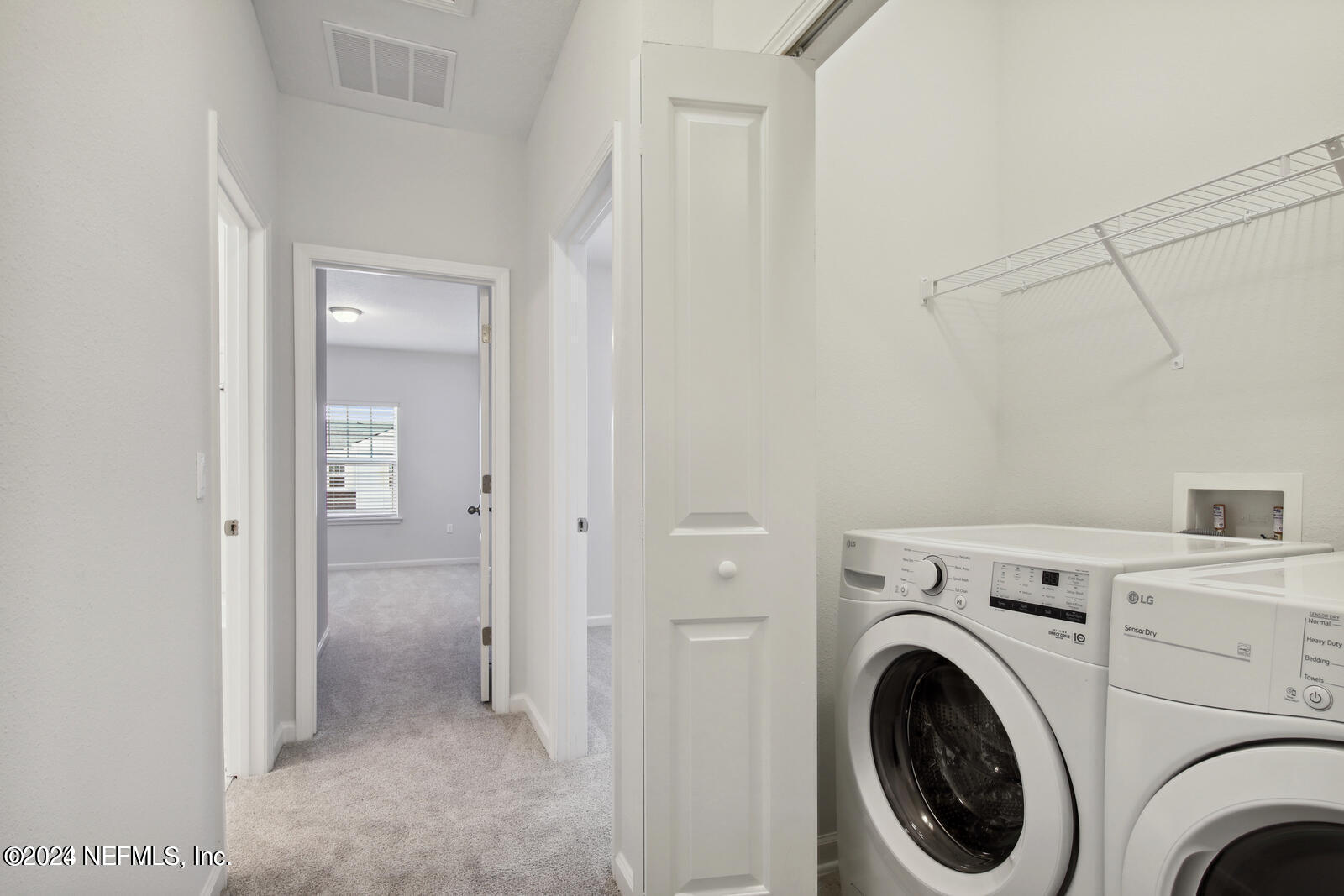 95 PINEBURY Lane
