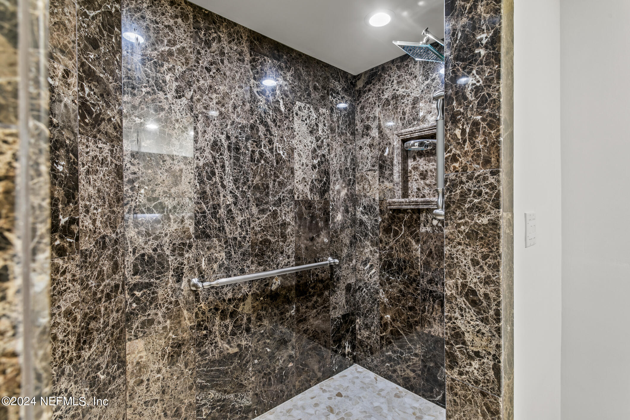 1596 LANCASTER Terrace, 9B