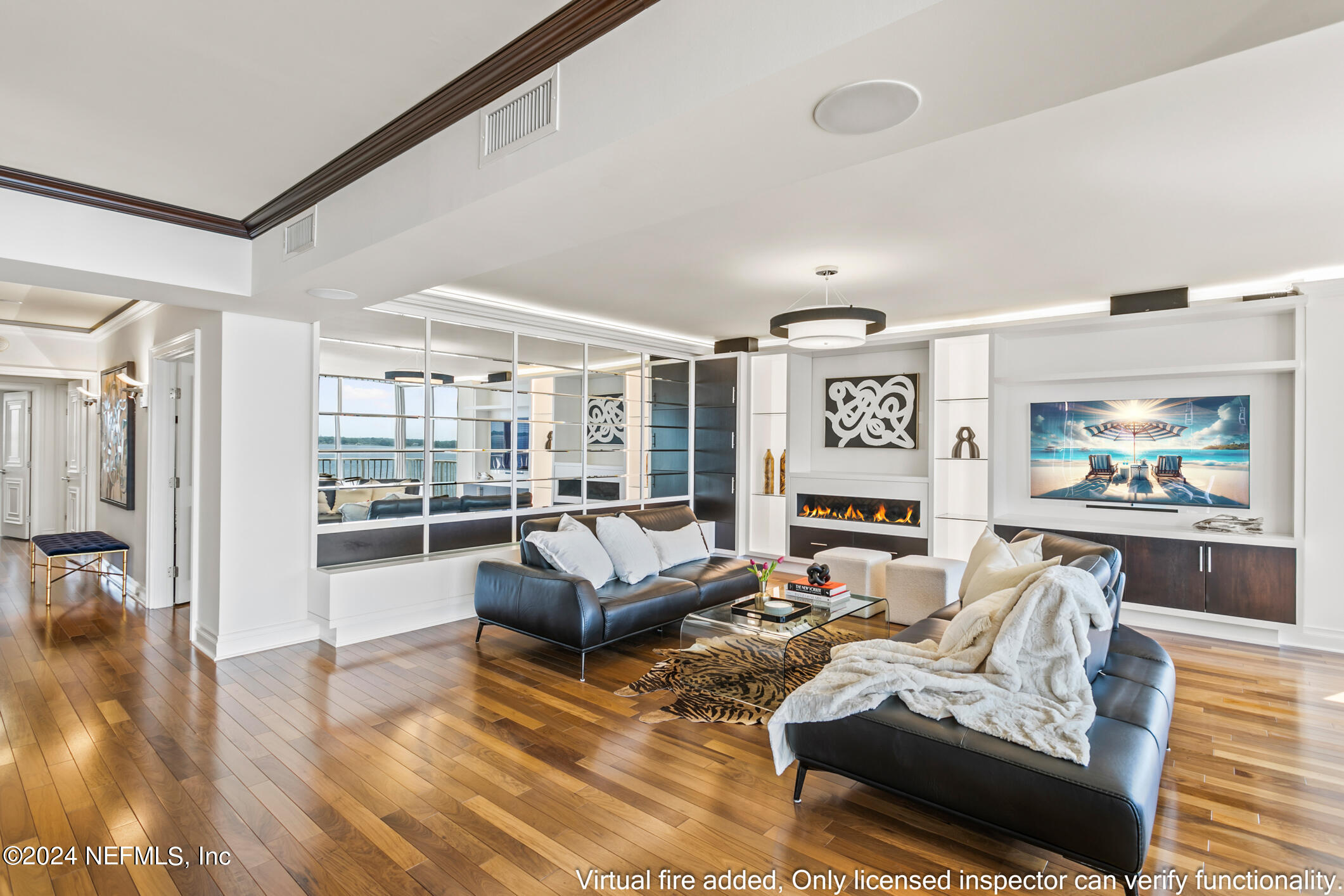 1596 LANCASTER Terrace, 9B