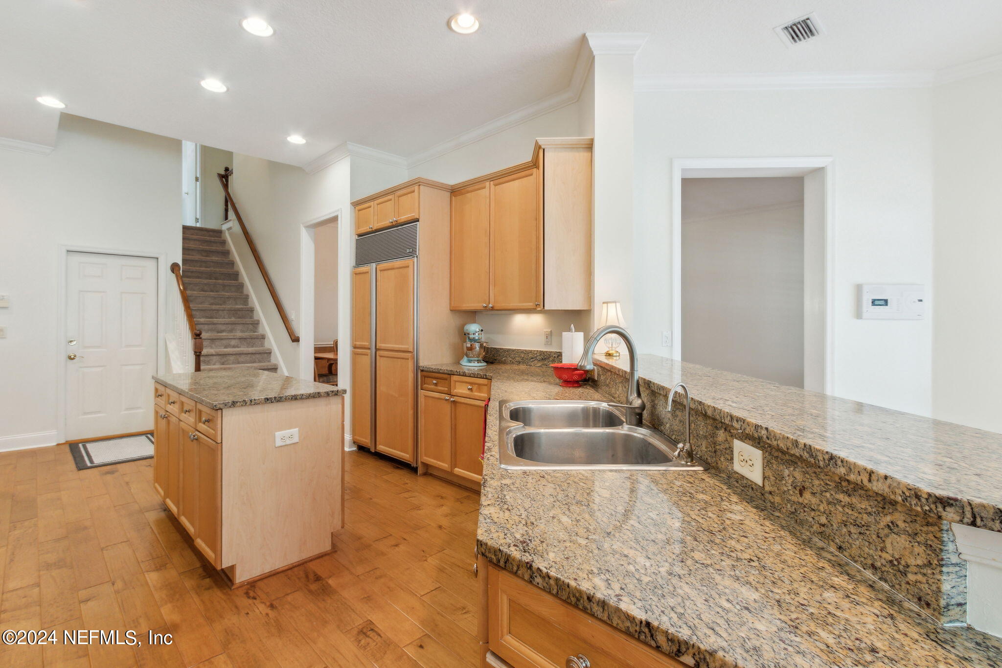 2752 SEA GROVE Lane