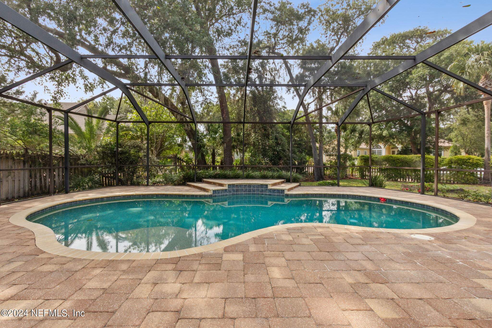 2752 SEA GROVE Lane