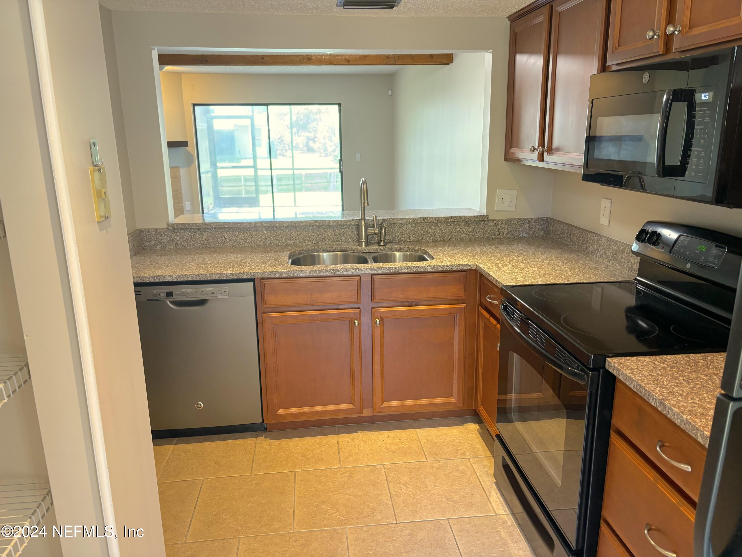 210 CRANES LAKE Drive