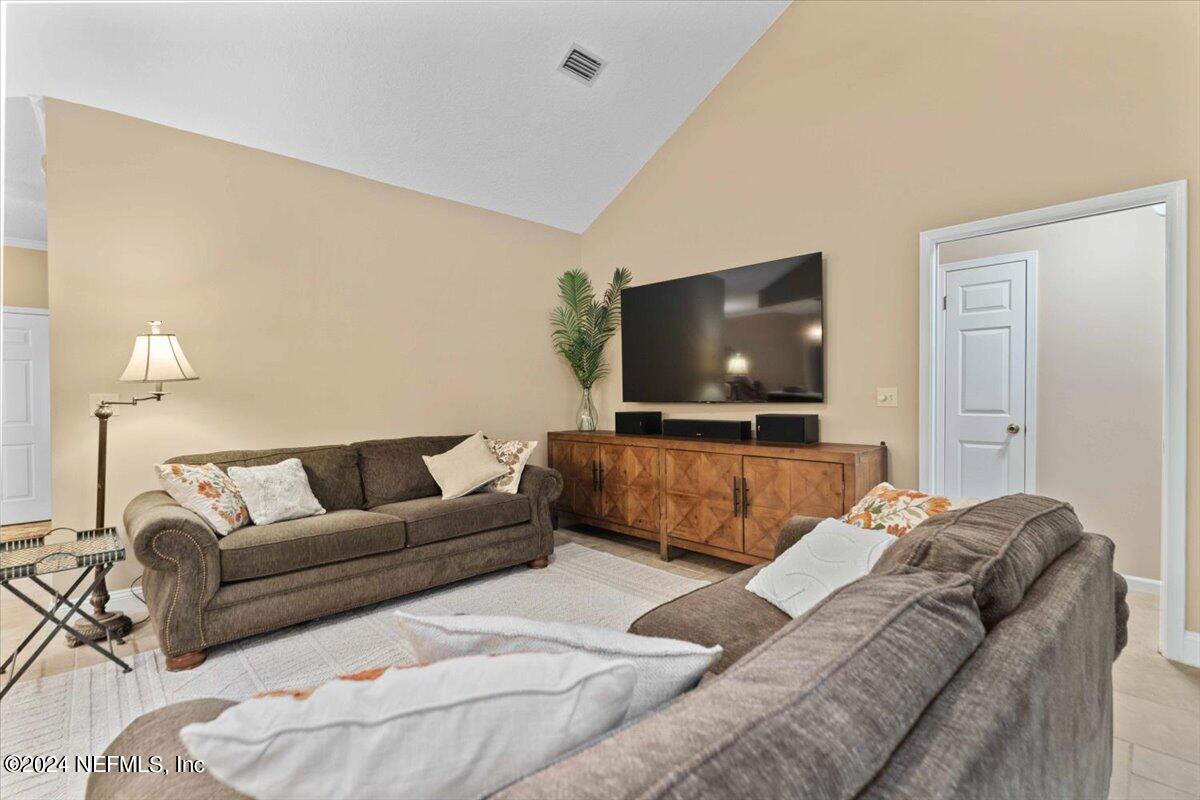 1732 GREENRIDGE Circle S