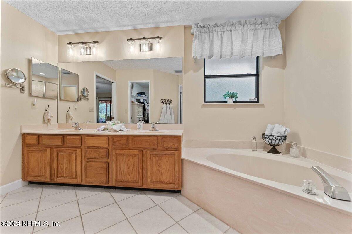 1732 GREENRIDGE Circle S