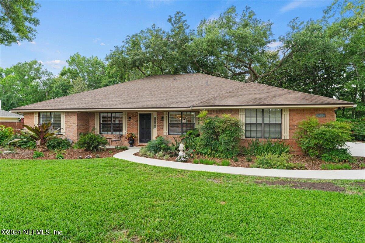 1732 GREENRIDGE Circle S