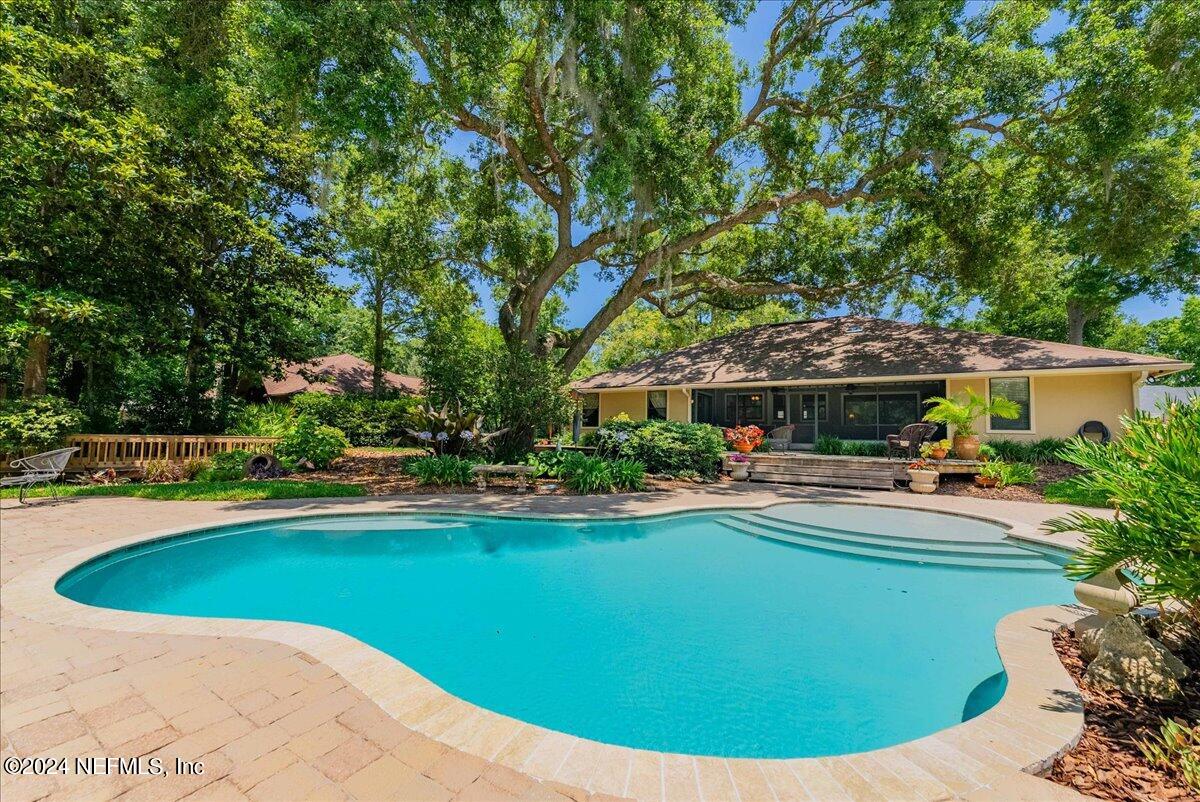 1732 GREENRIDGE Circle S