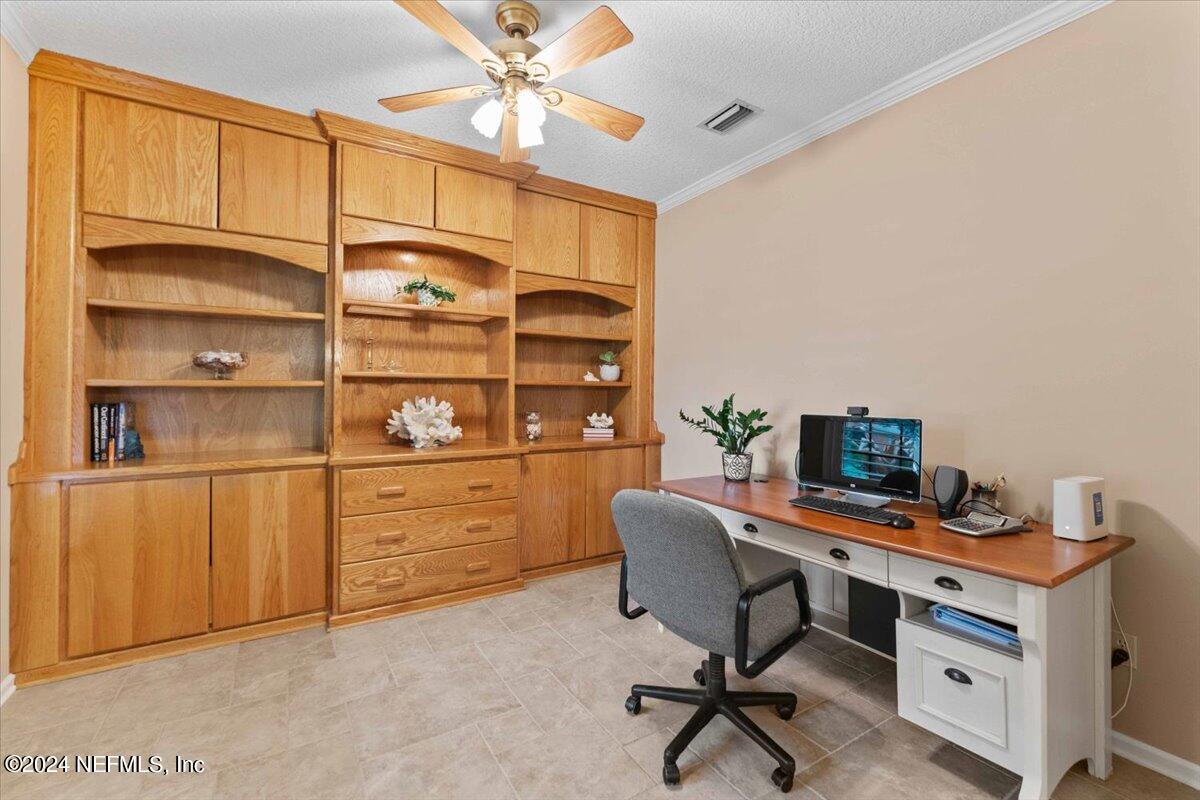 1732 GREENRIDGE Circle S