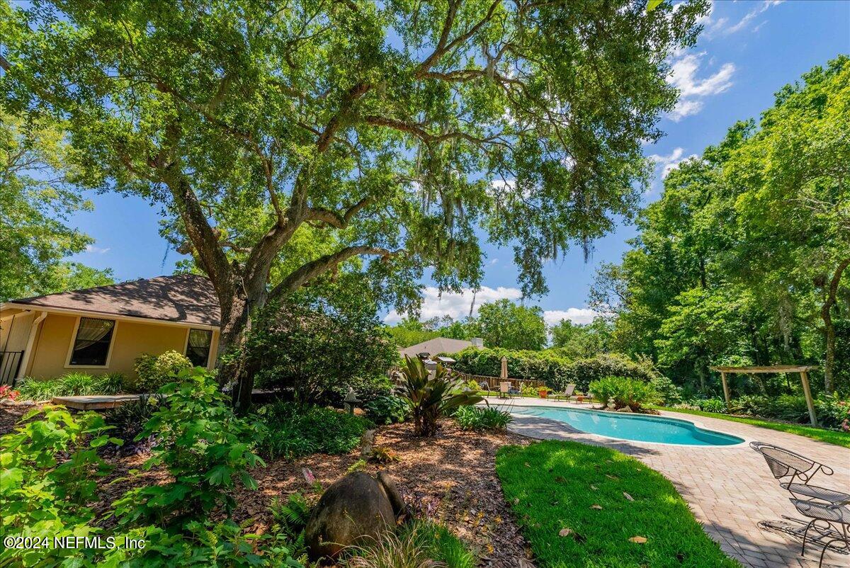 1732 GREENRIDGE Circle S