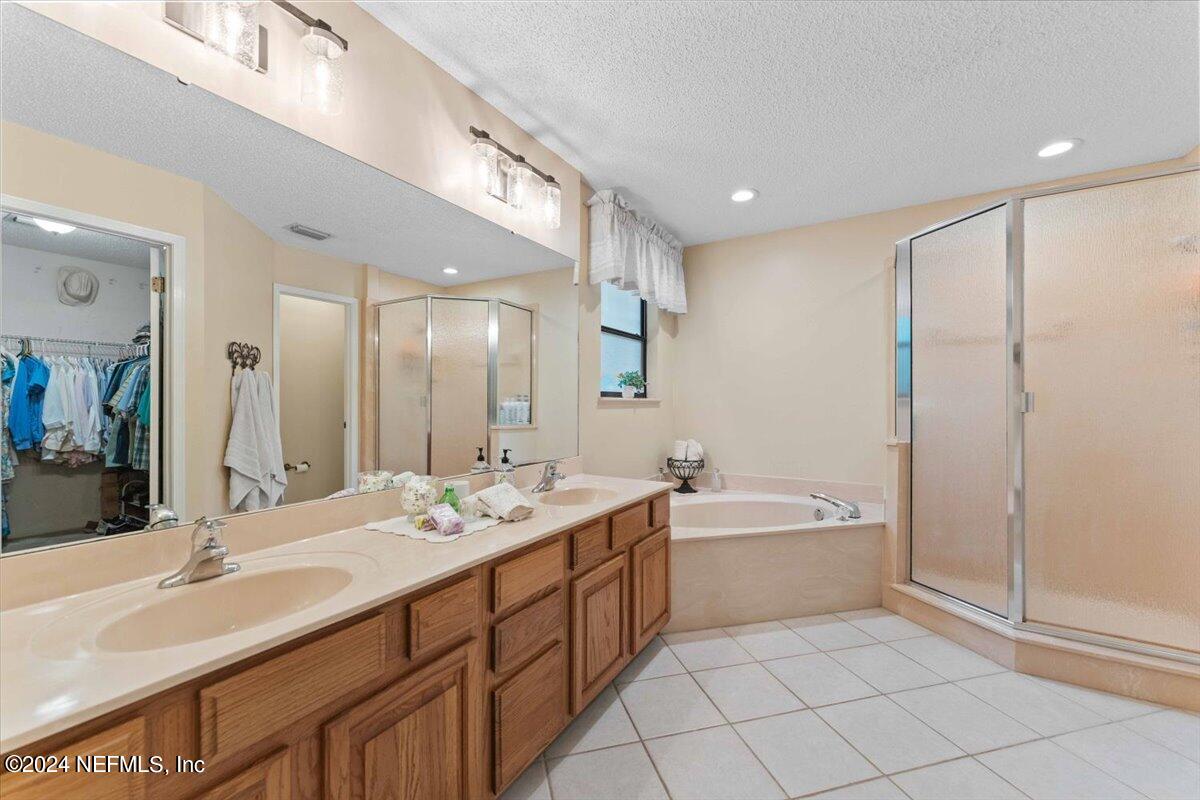 1732 GREENRIDGE Circle S