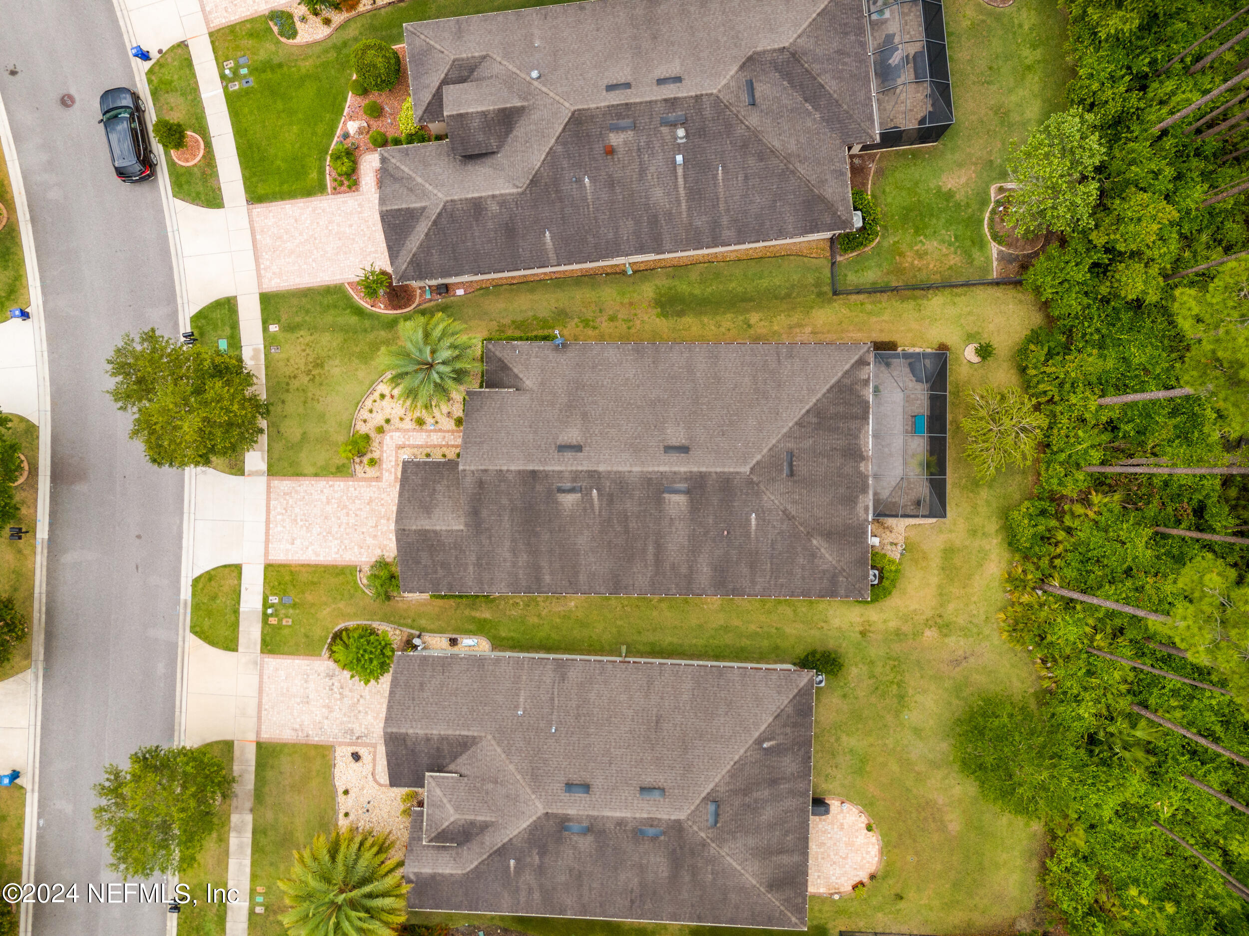 512 MANGROVE THICKET Boulevard