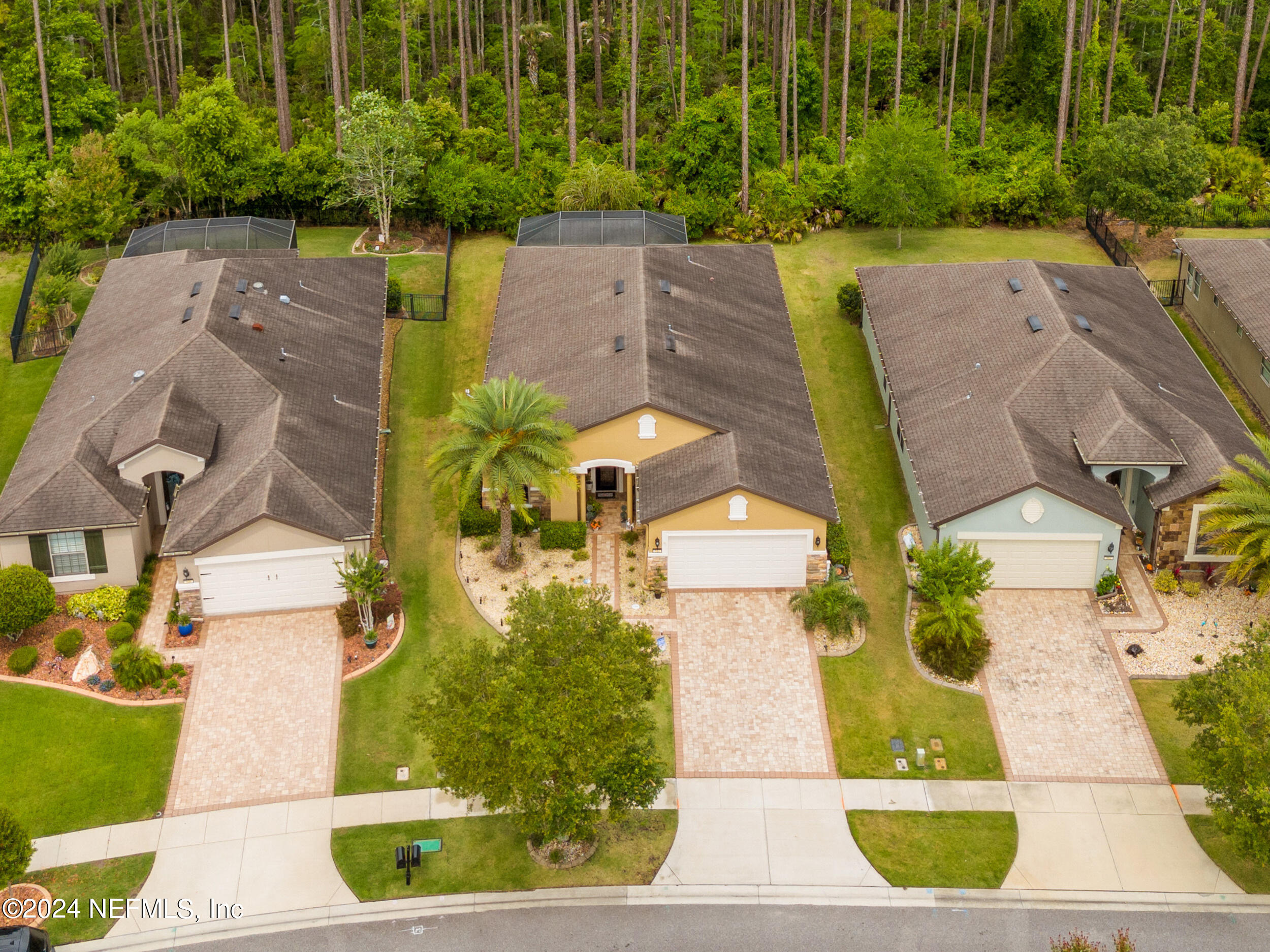 512 MANGROVE THICKET Boulevard