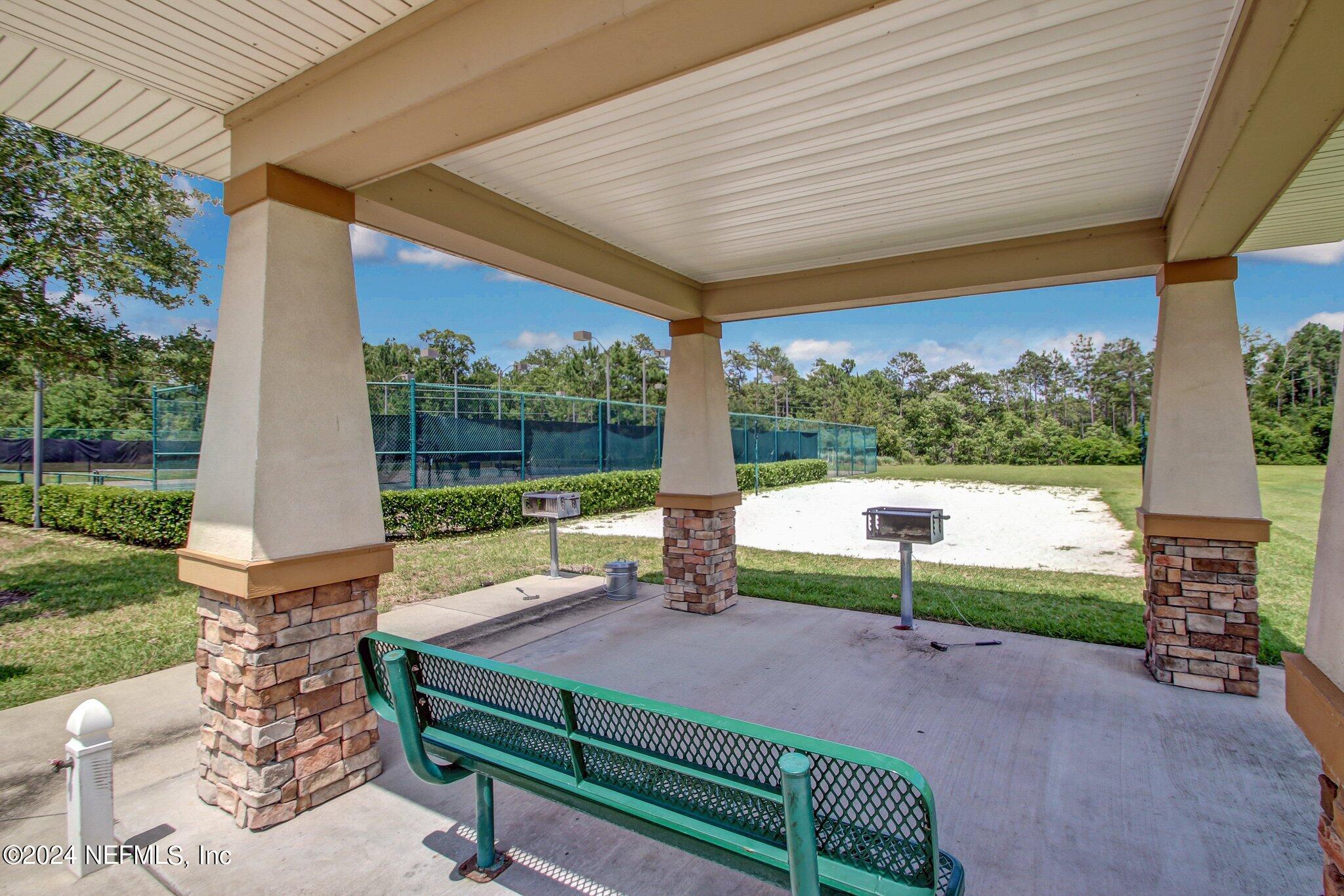 16058 GARRETT GROVE Court