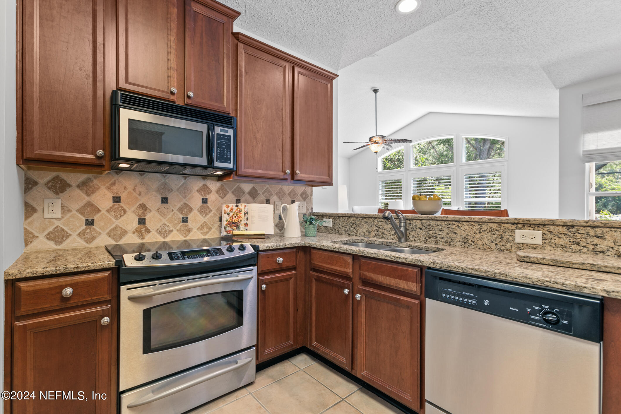 3748 BERENSTAIN Drive