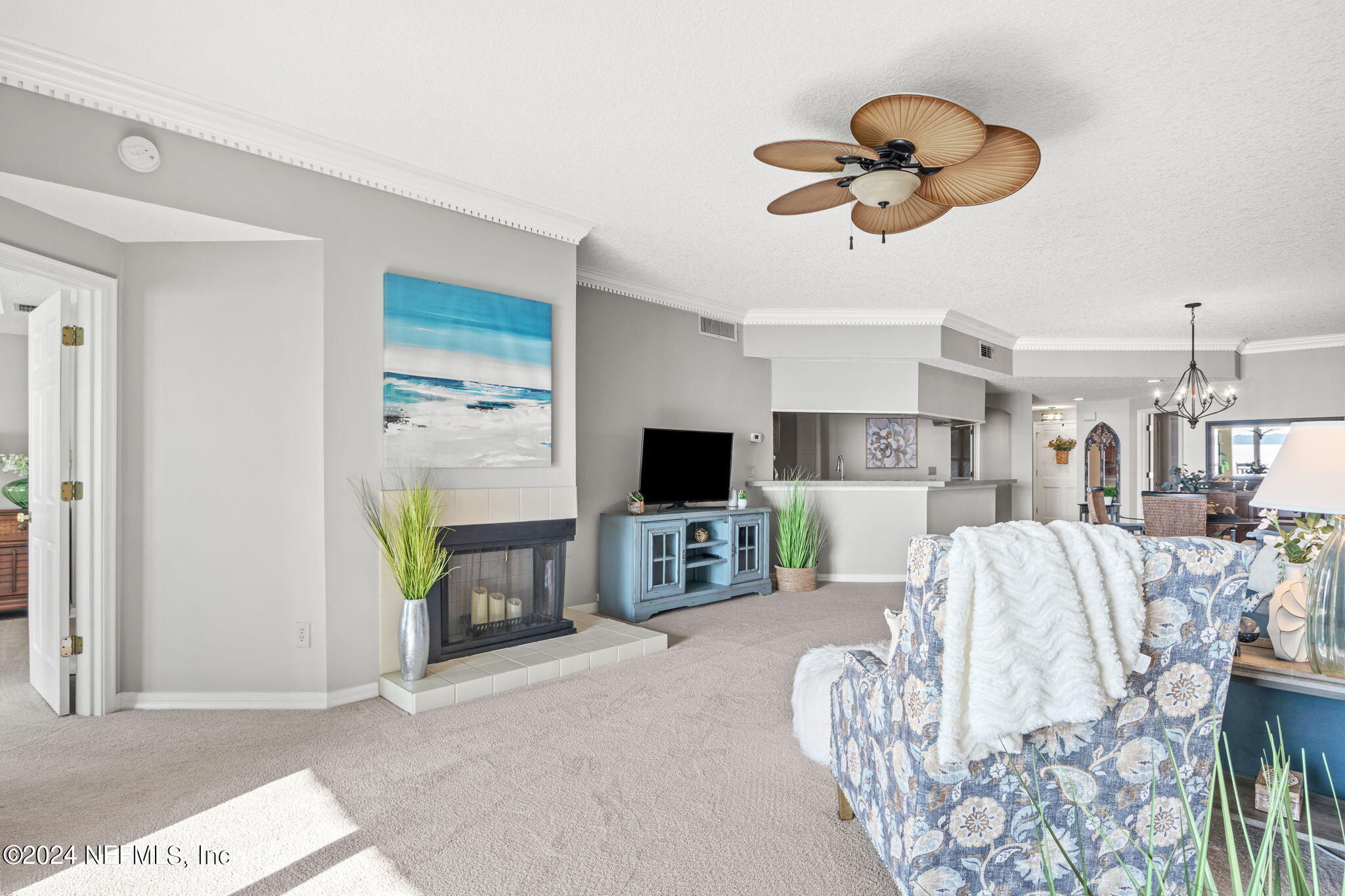 2099 WINTERBOURNE, 105