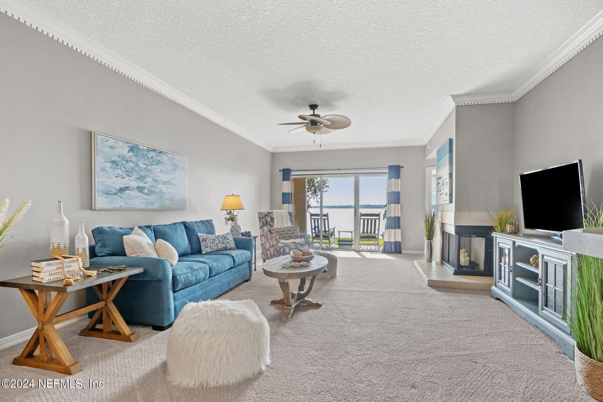 2099 WINTERBOURNE, 105