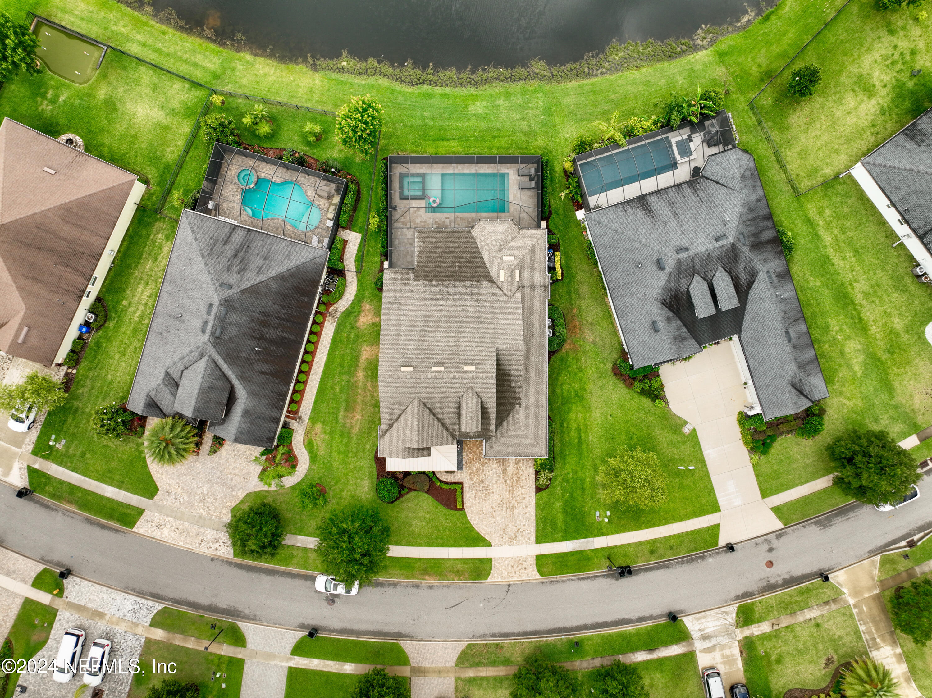 488 EAGLE ROCK Drive