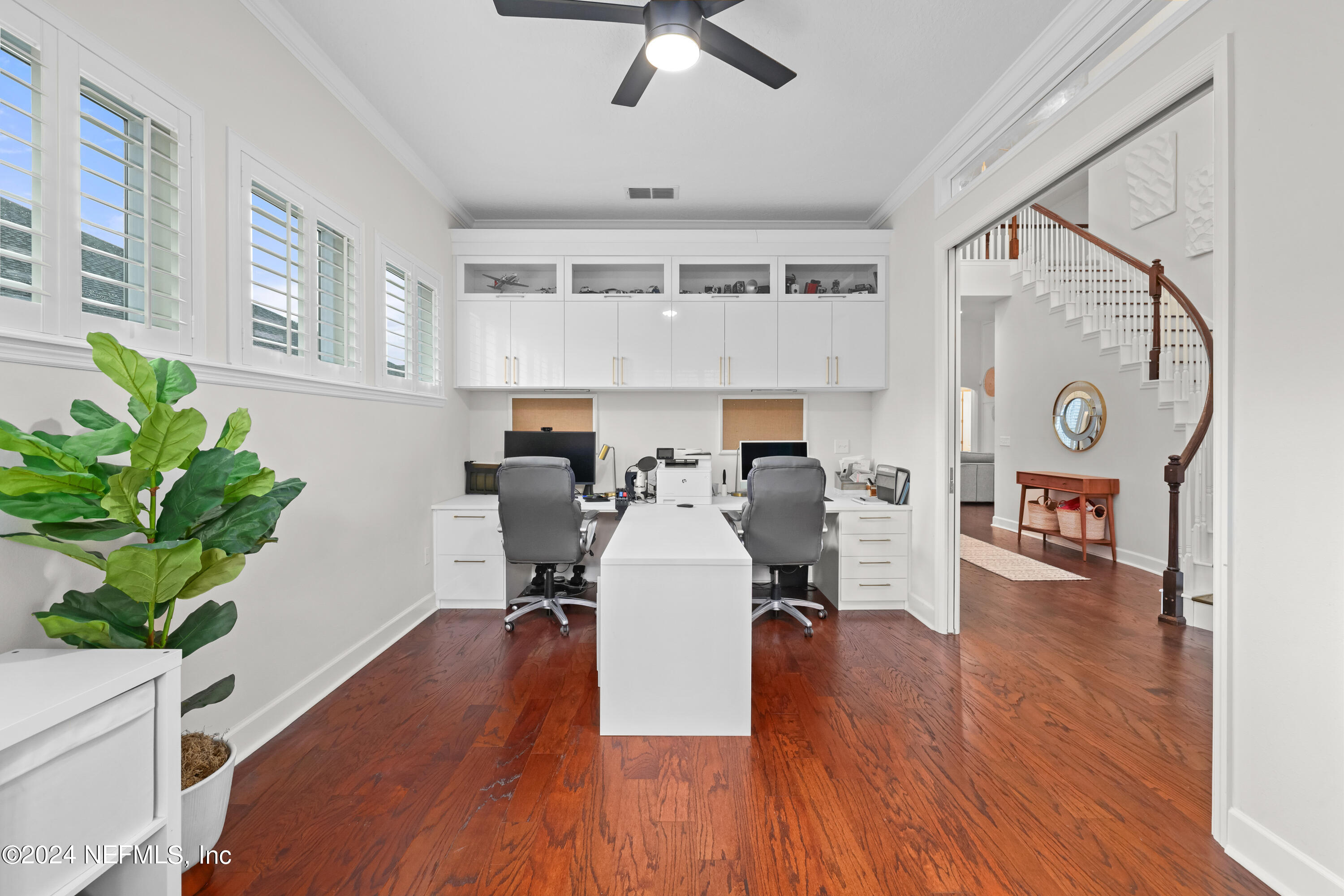 488 EAGLE ROCK Drive