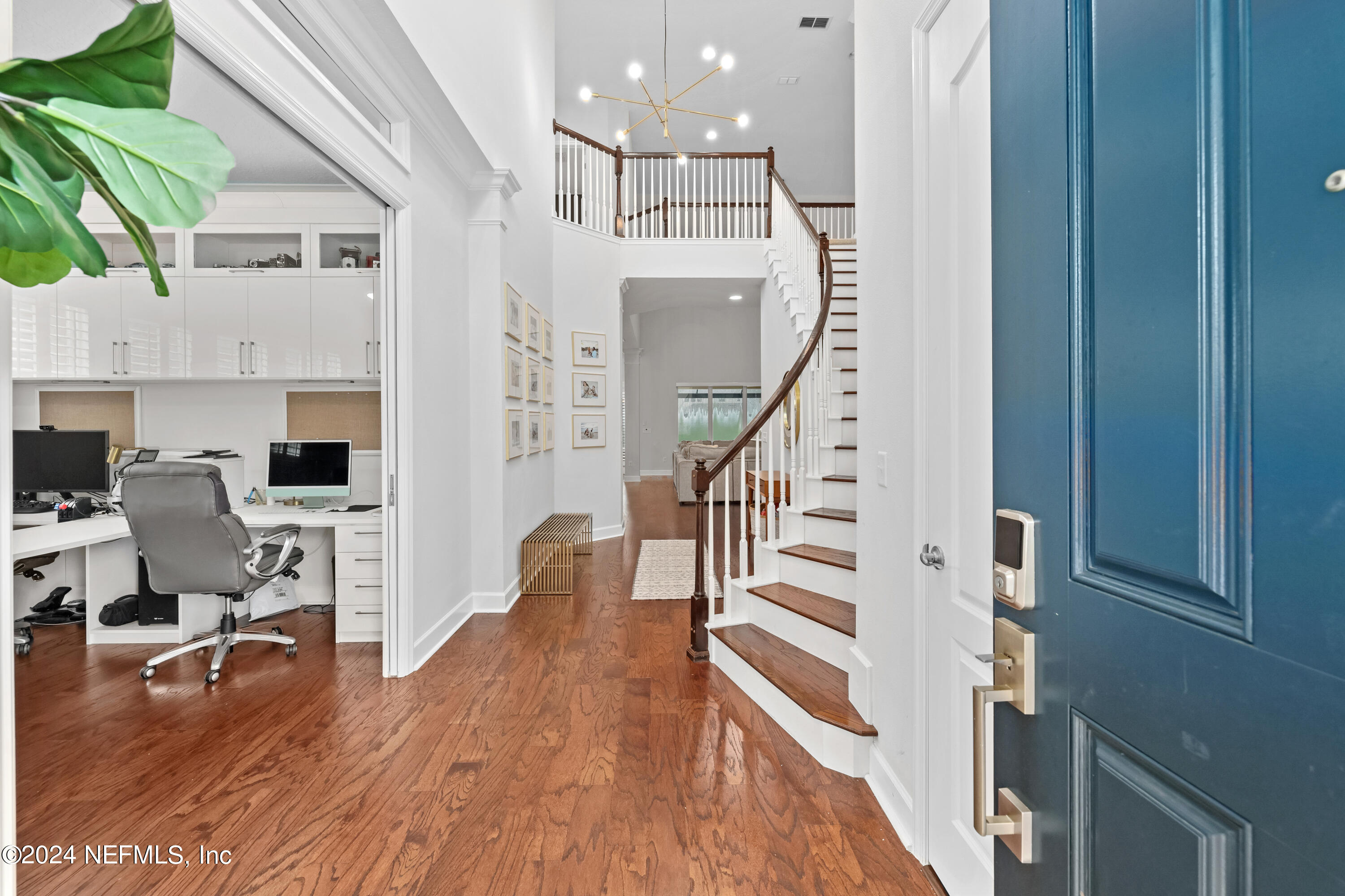 488 EAGLE ROCK Drive