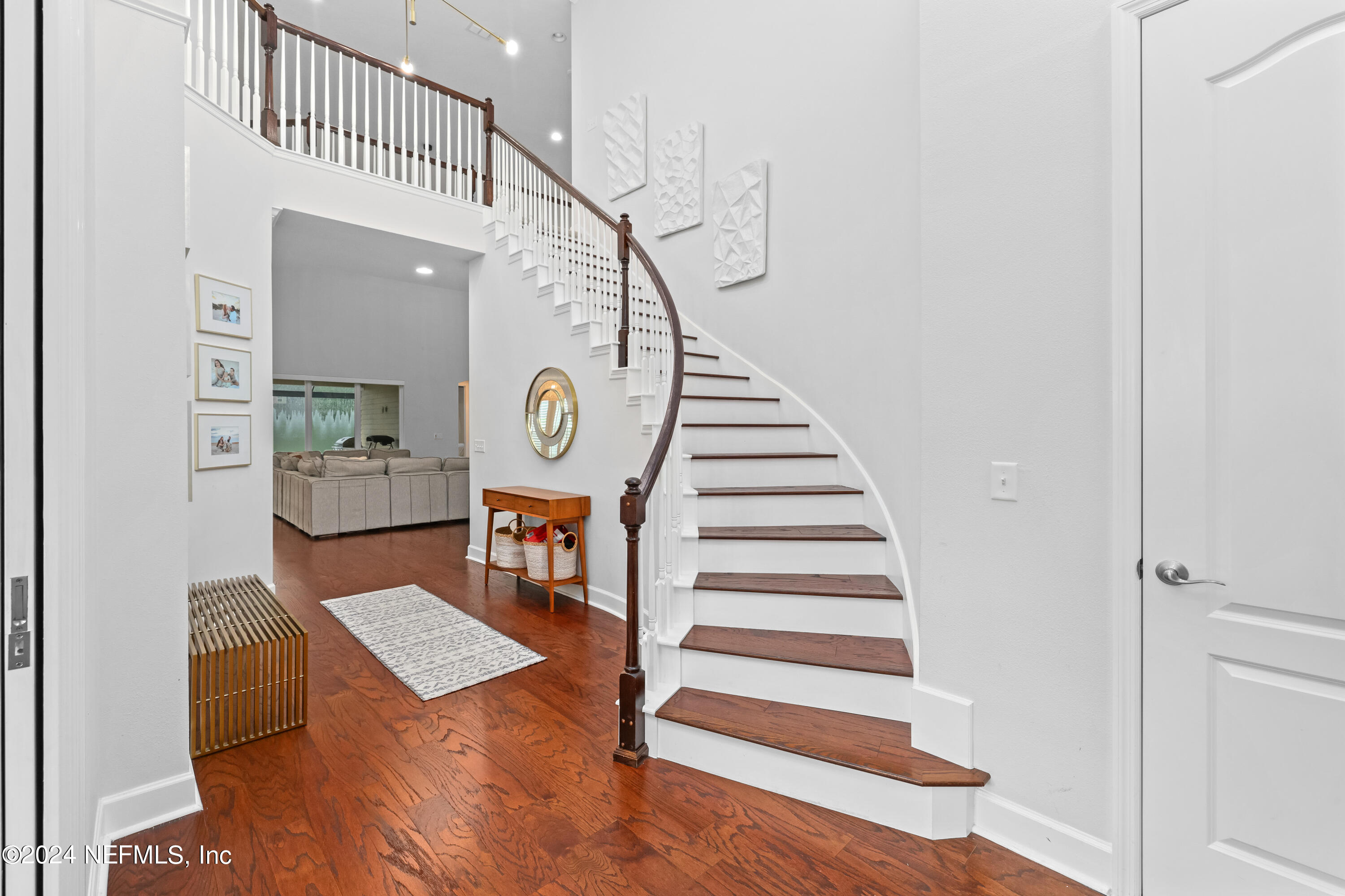 488 EAGLE ROCK Drive