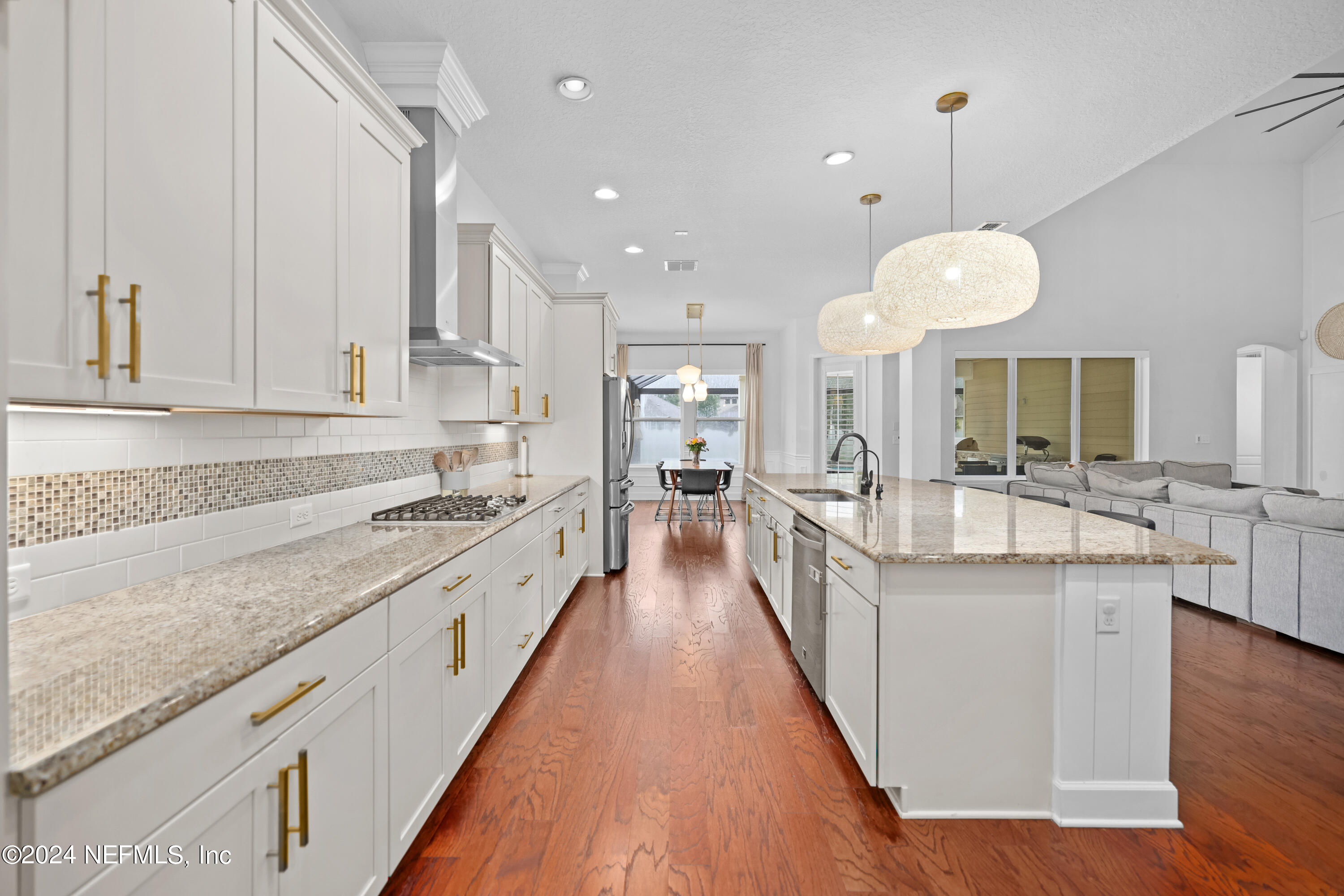 488 EAGLE ROCK Drive