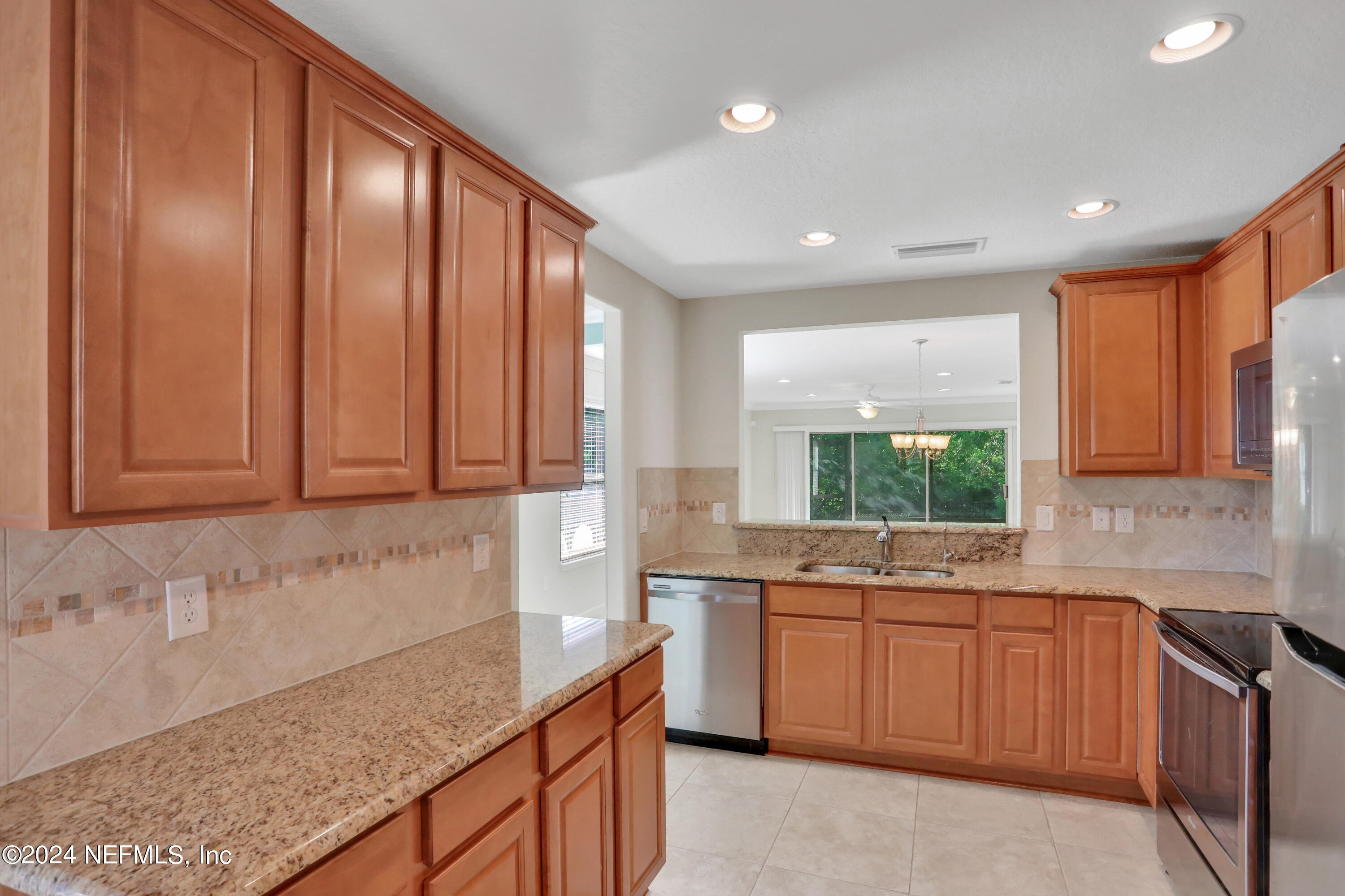 166 CASPIA Lane