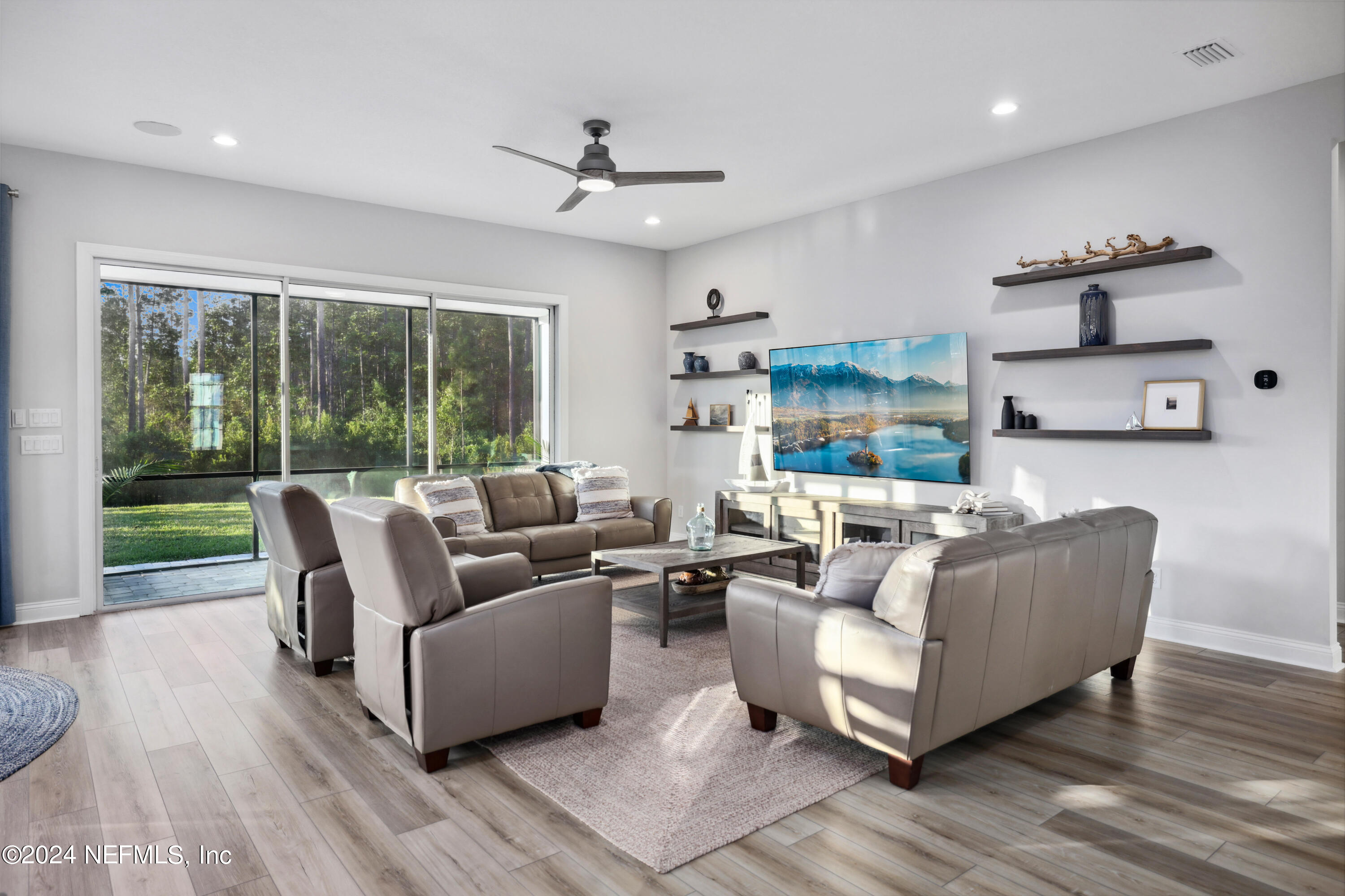 31 ANTHEM RIDGE Drive
