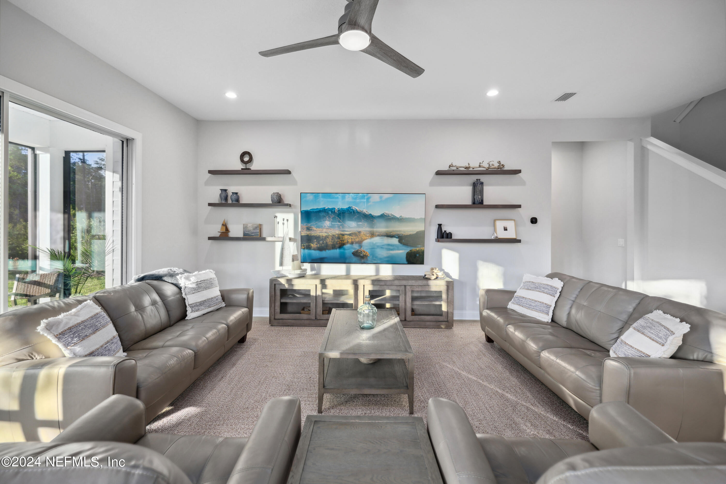 31 ANTHEM RIDGE Drive