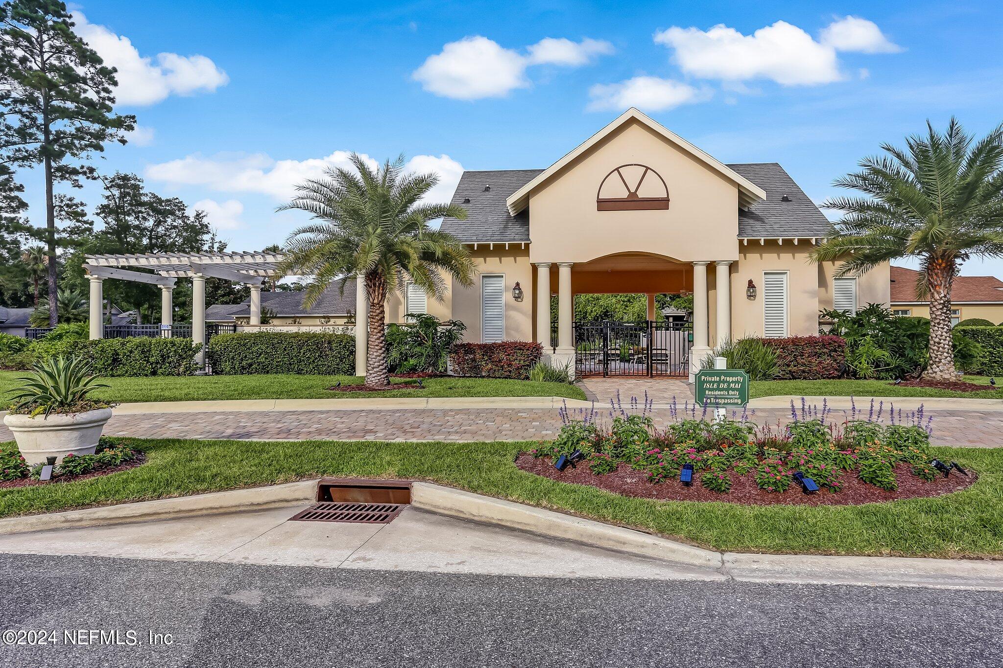 2855 FERDINAND Court