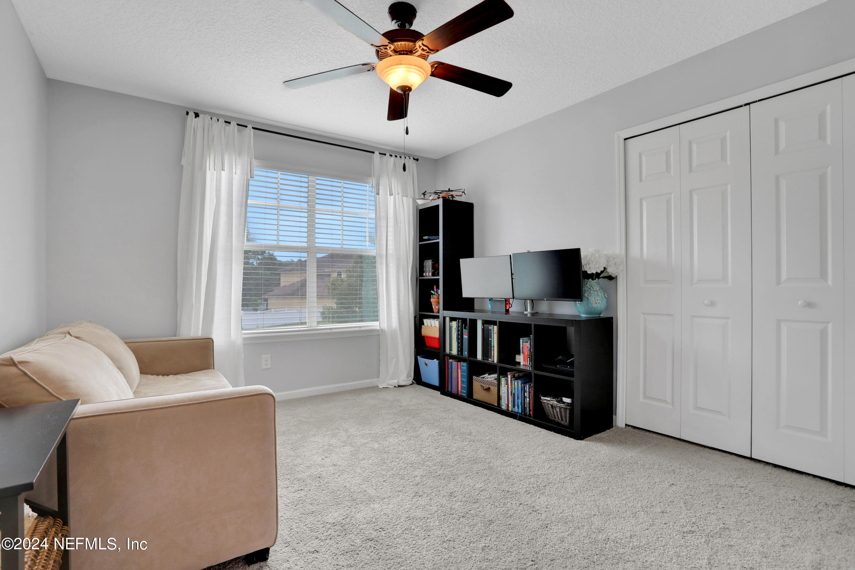 315 WILLOW WINDS Parkway