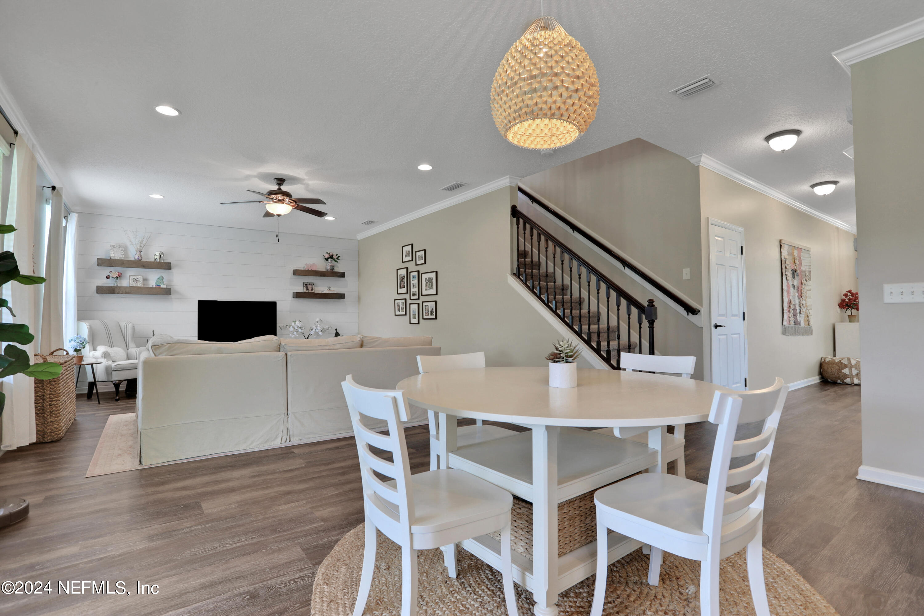 315 WILLOW WINDS Parkway