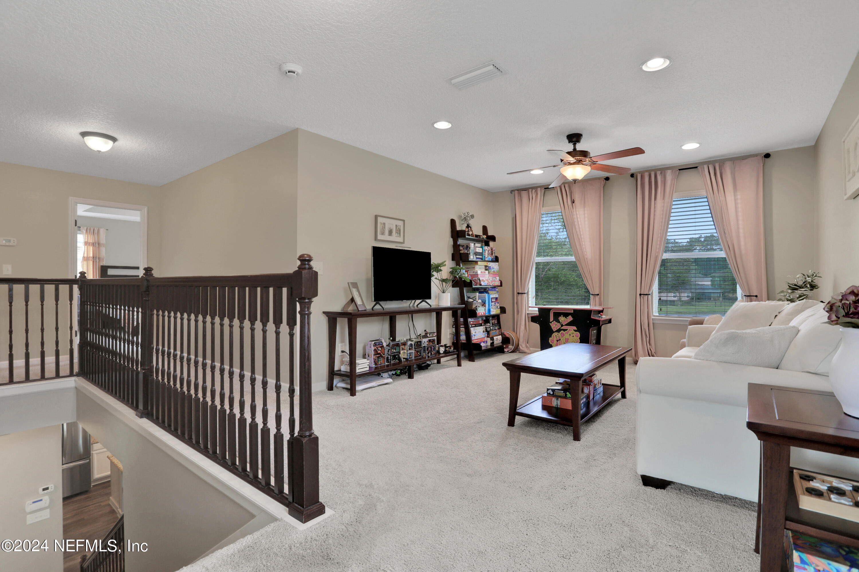 315 WILLOW WINDS Parkway