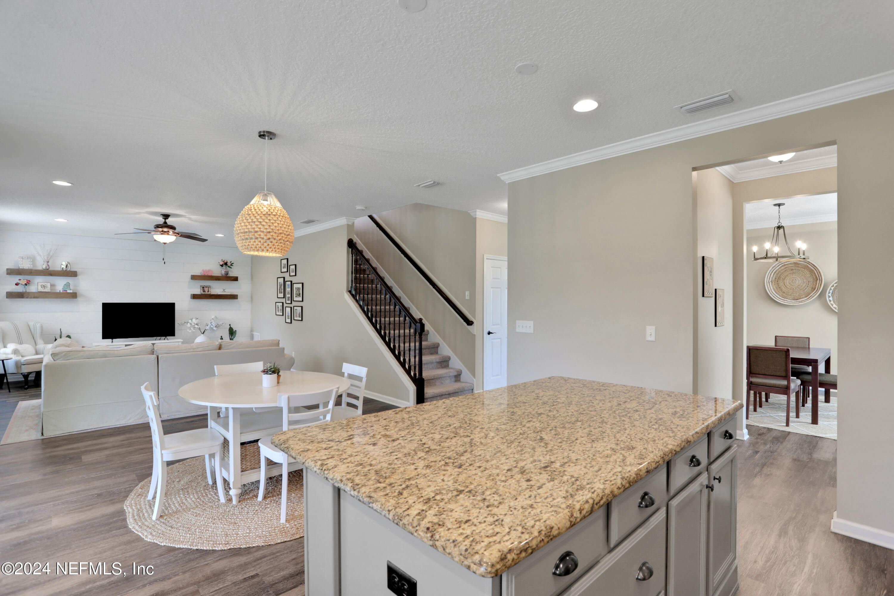 315 WILLOW WINDS Parkway