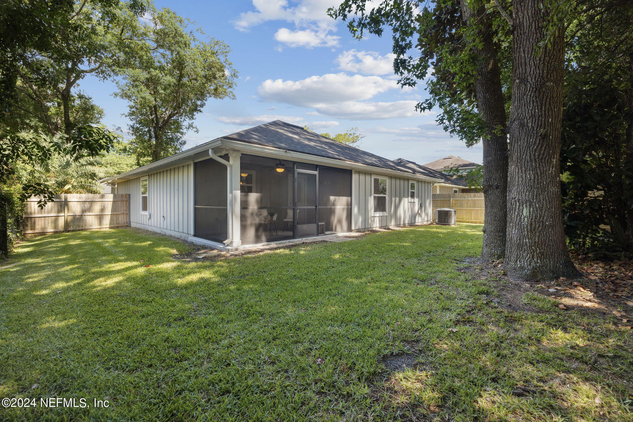1260 GLEN LAURA Road